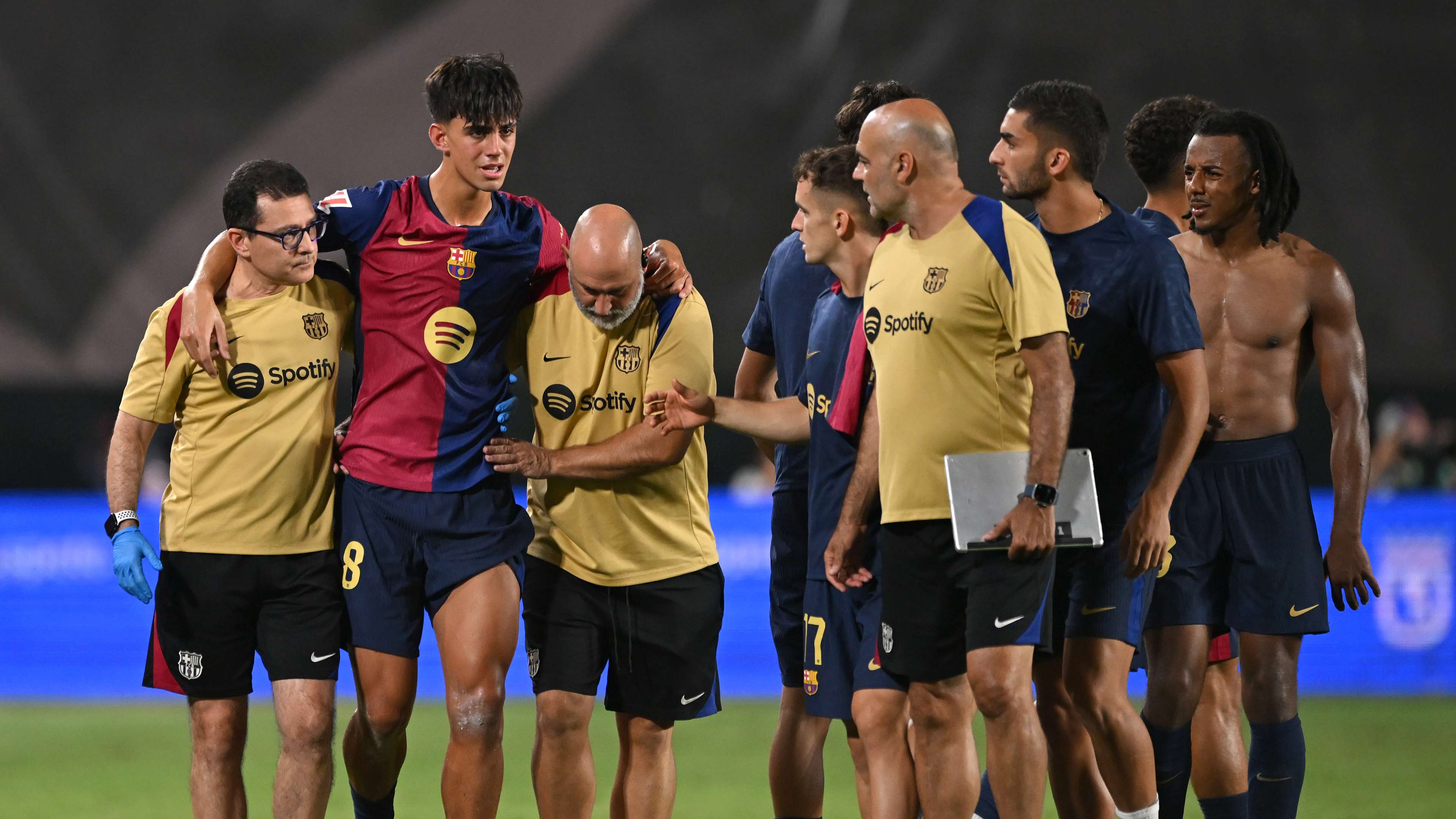 Rayo Vallecano v FC Barcelona - La Liga EA Sports