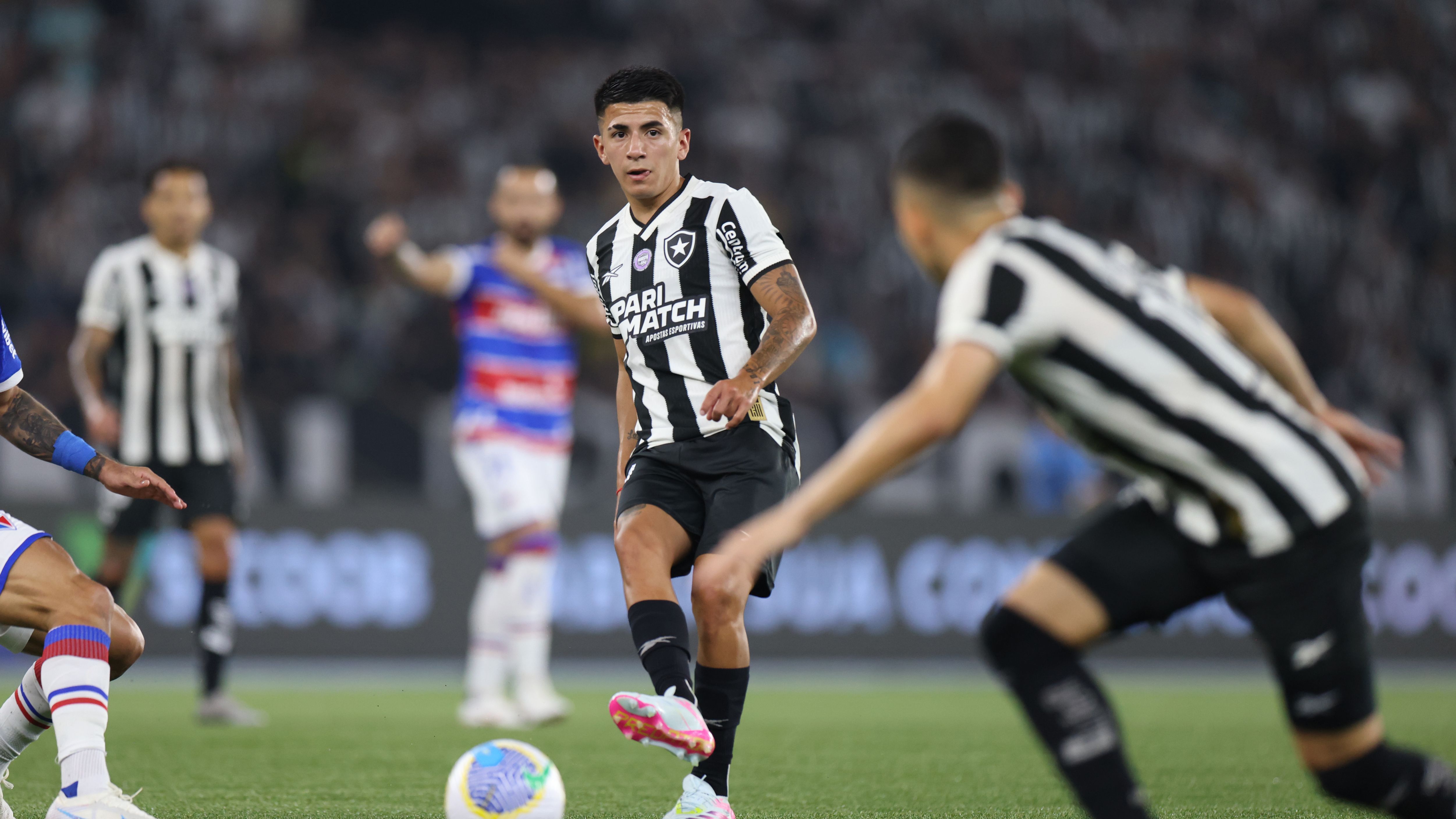 Botafogo v Fortaleza - 	Brasileirao 2024