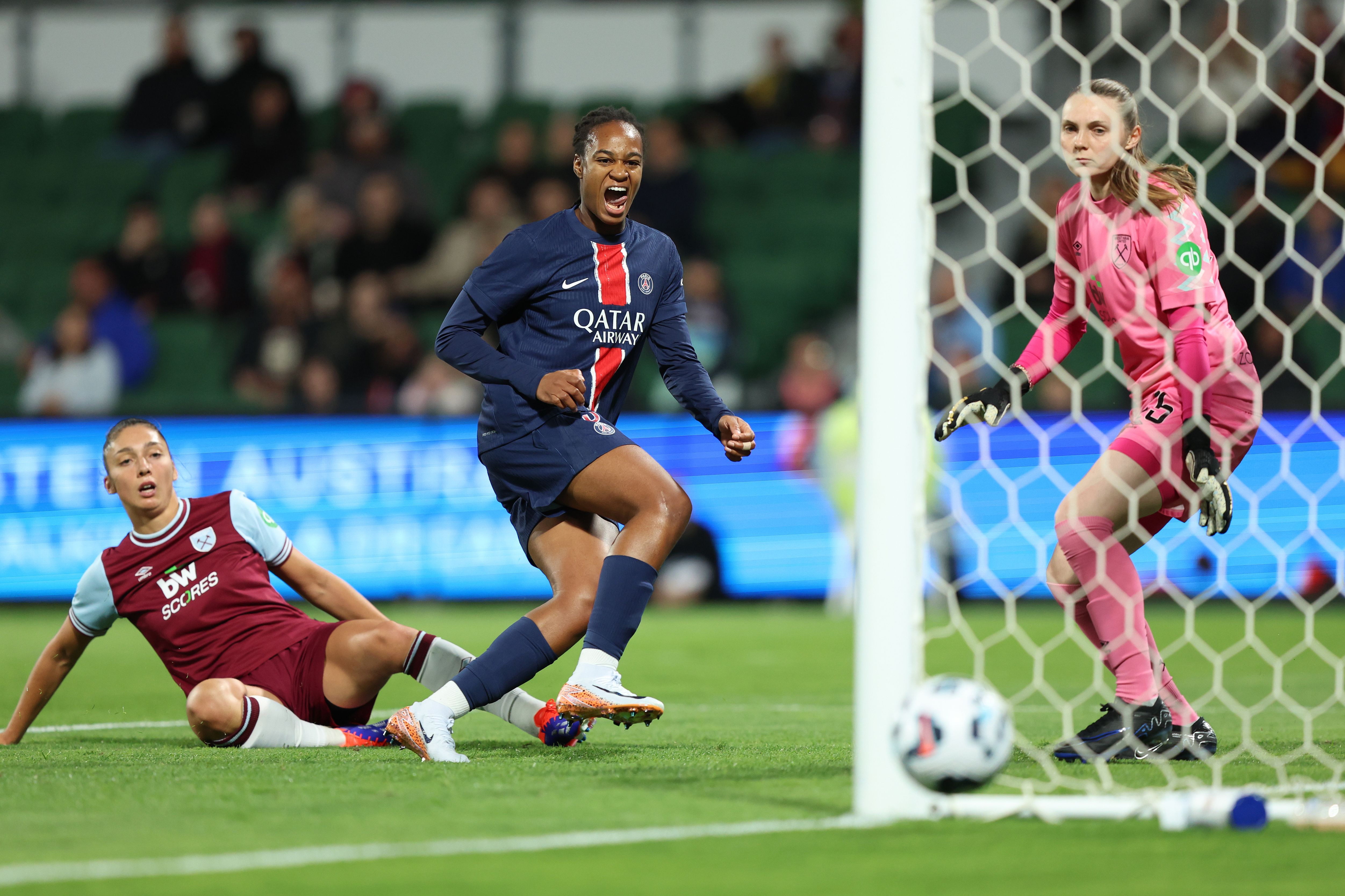 West Ham United v Paris Saint-Germain: Perth International Football Cup