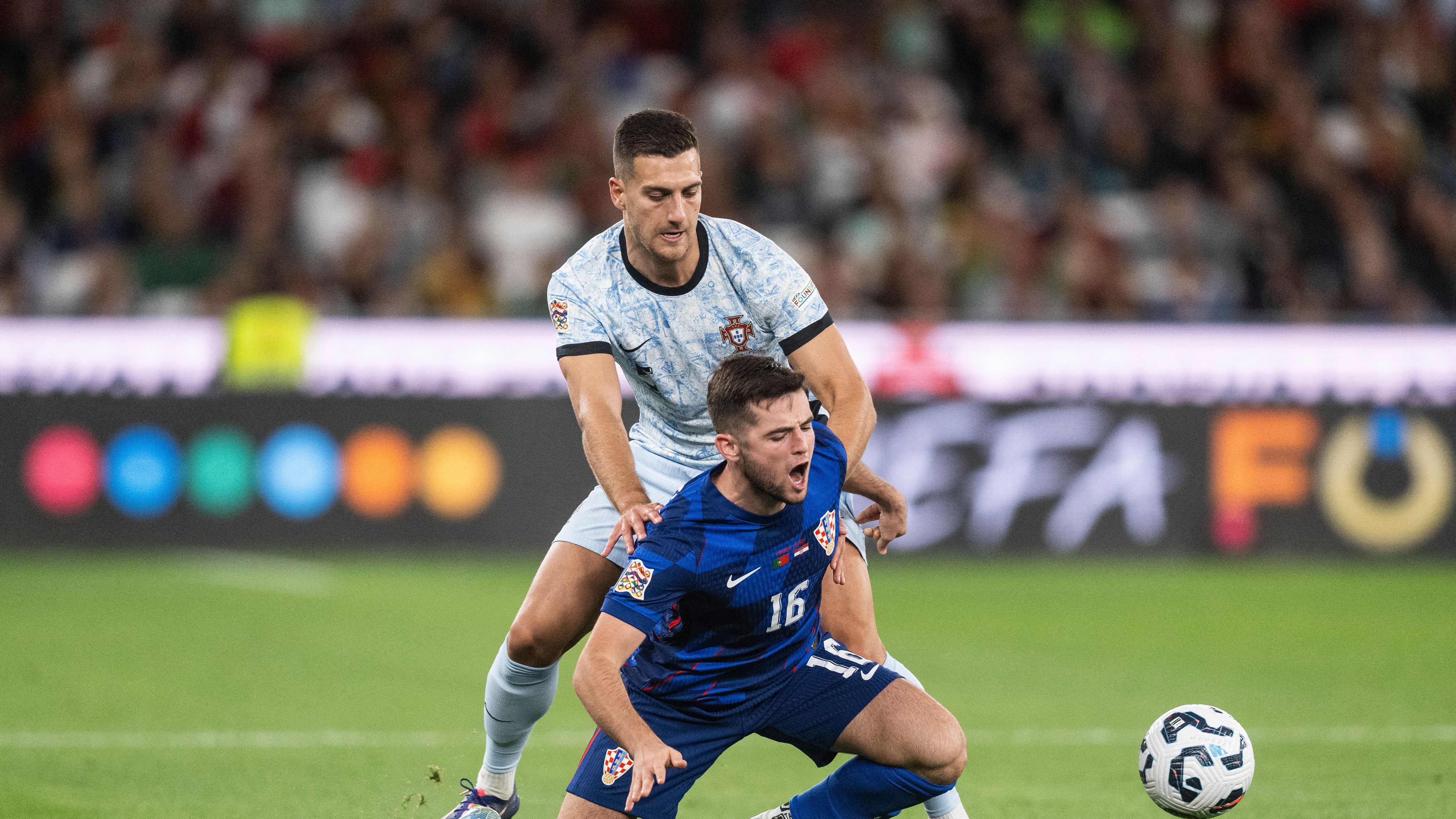 FBL-EUR-NATIONS-POR-CRO