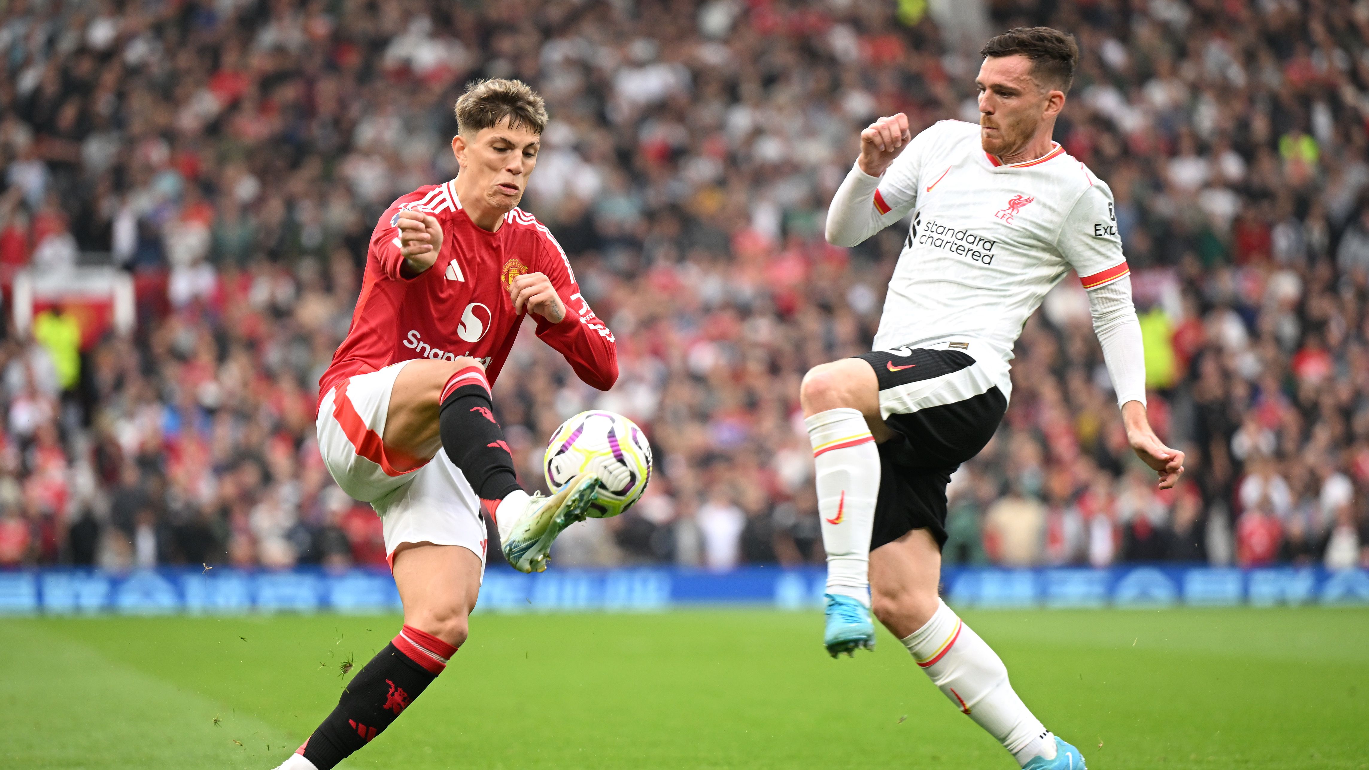 Manchester United FC v Liverpool FC - Premier League