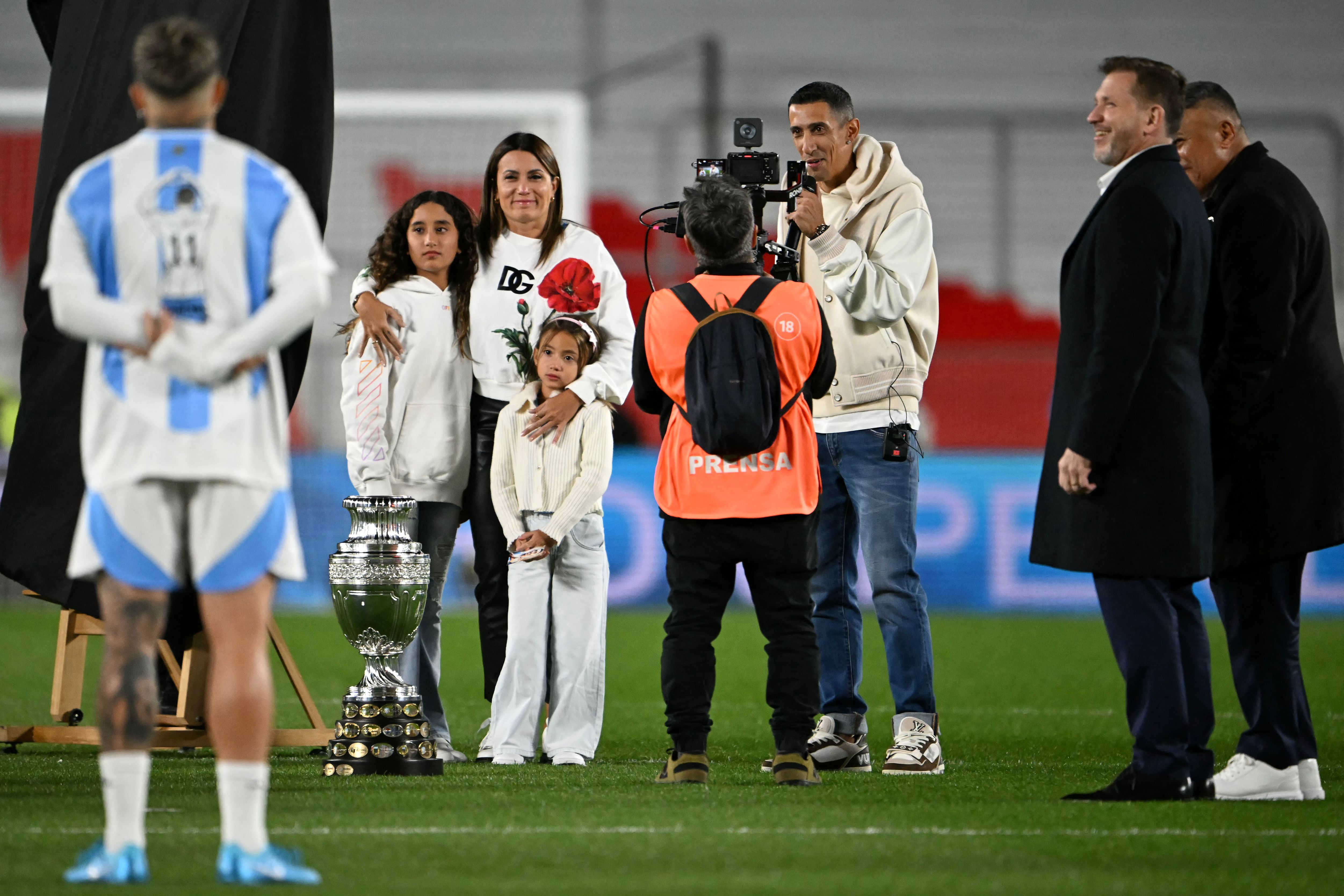 FBL-WC-2026-SAMERICA-QUALIFIERS-ARG-CHI-DI MARIA-TRIBUTE