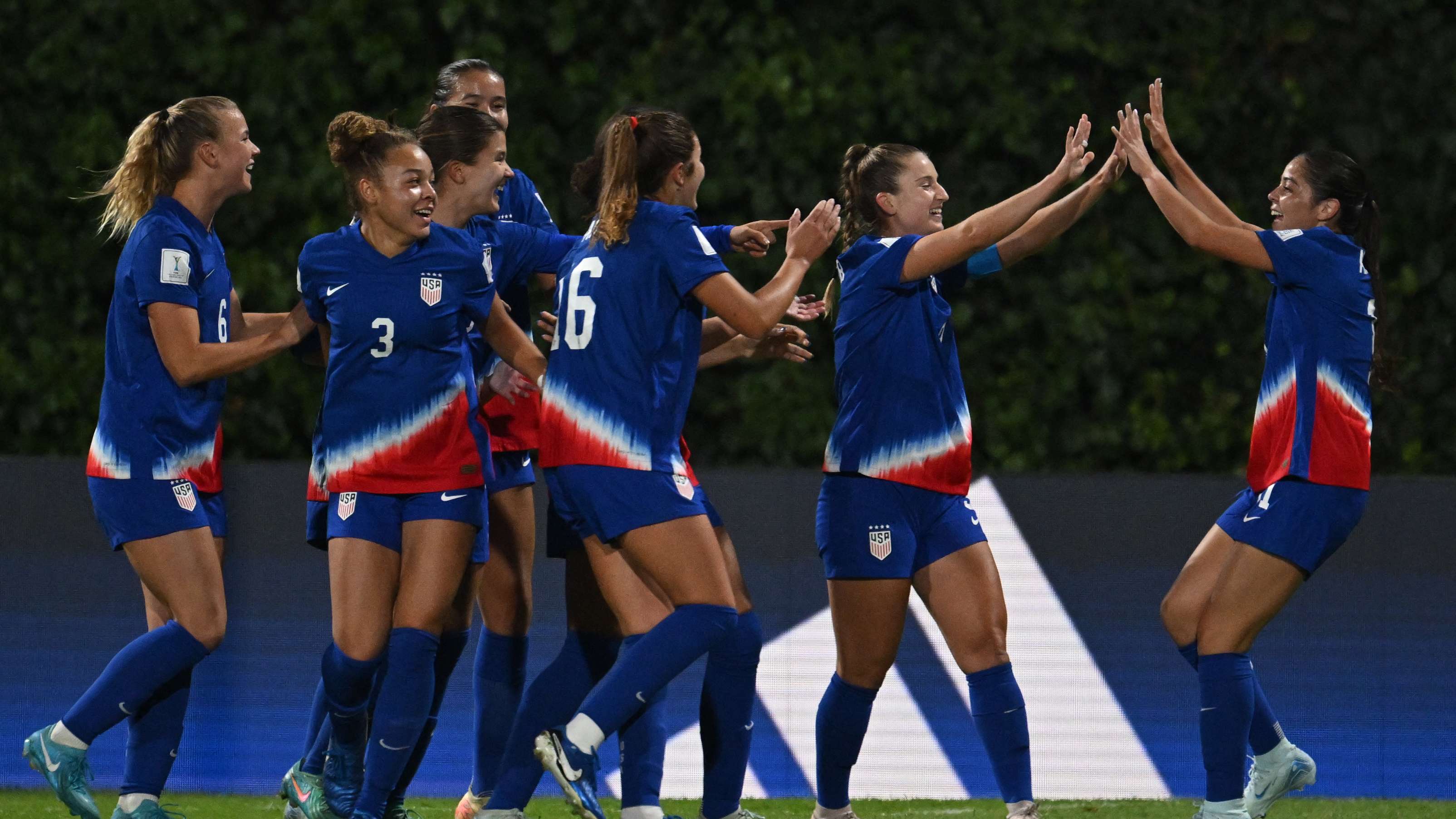 FBL-WOMEN-U-20-WORLD CUP-USA-PAR