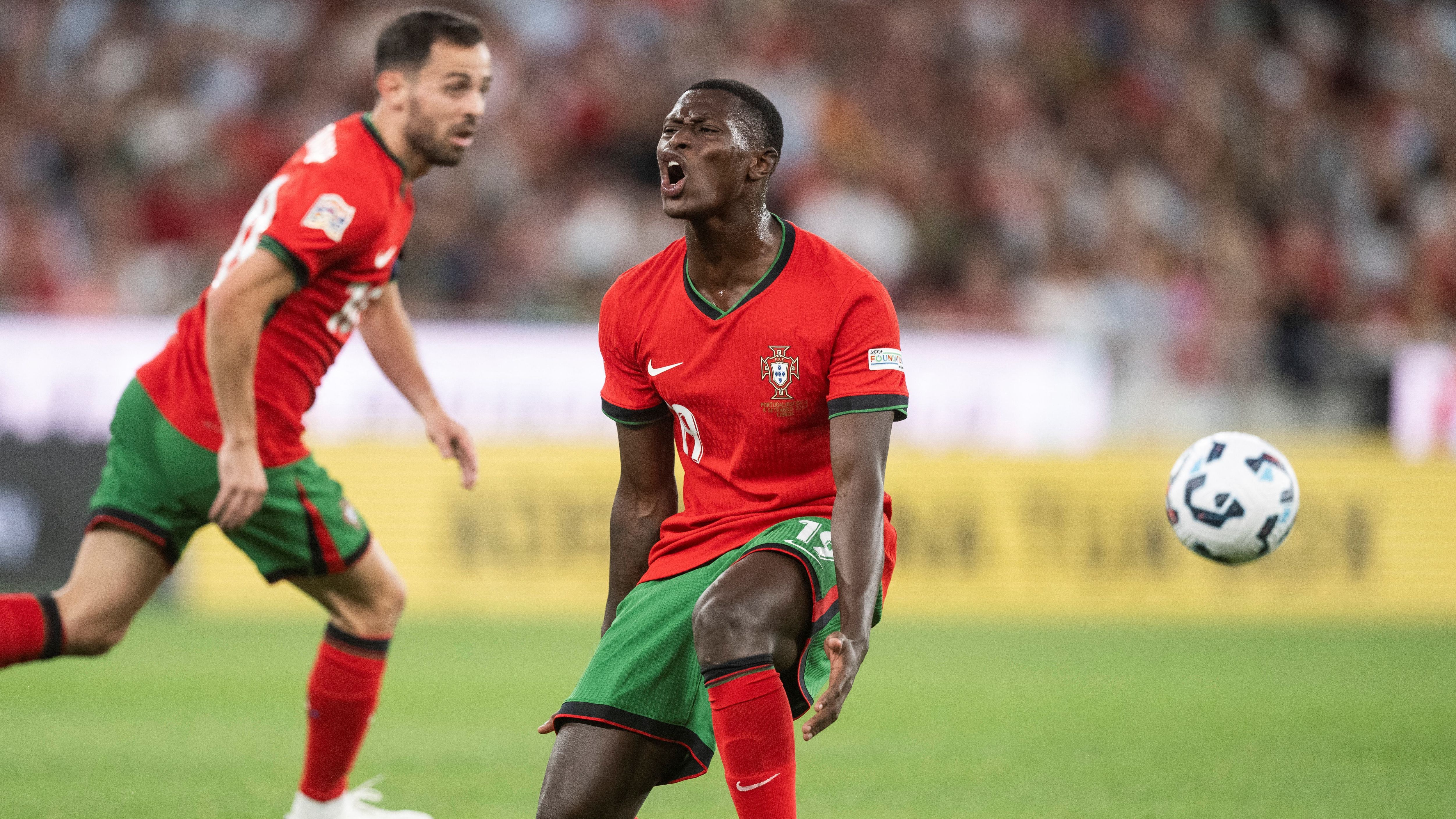 FBL-EUR-NATIONS-POR-SCO