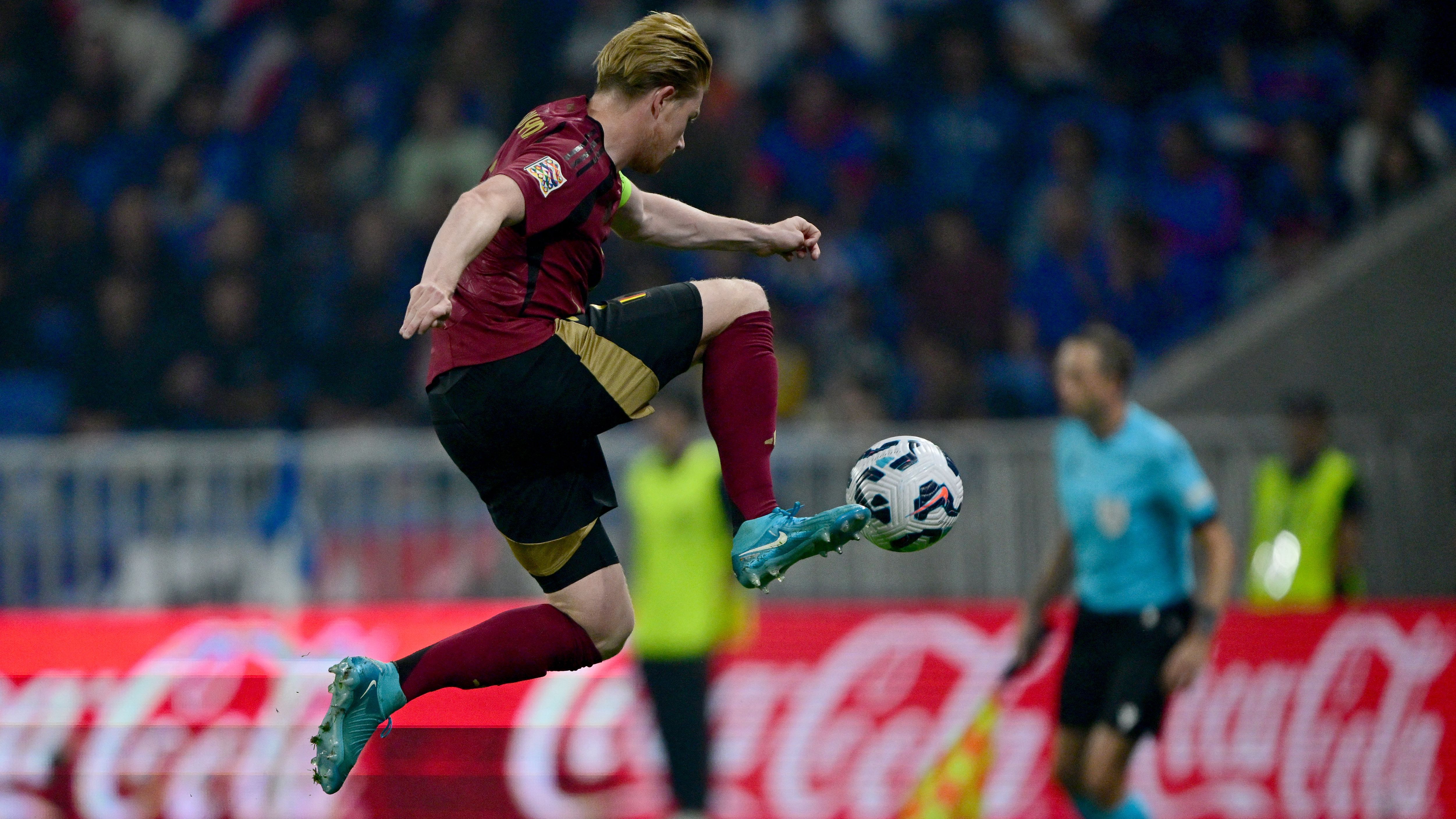 TOPSHOT-FBL-EUR-NATIONS-FRA-BEL