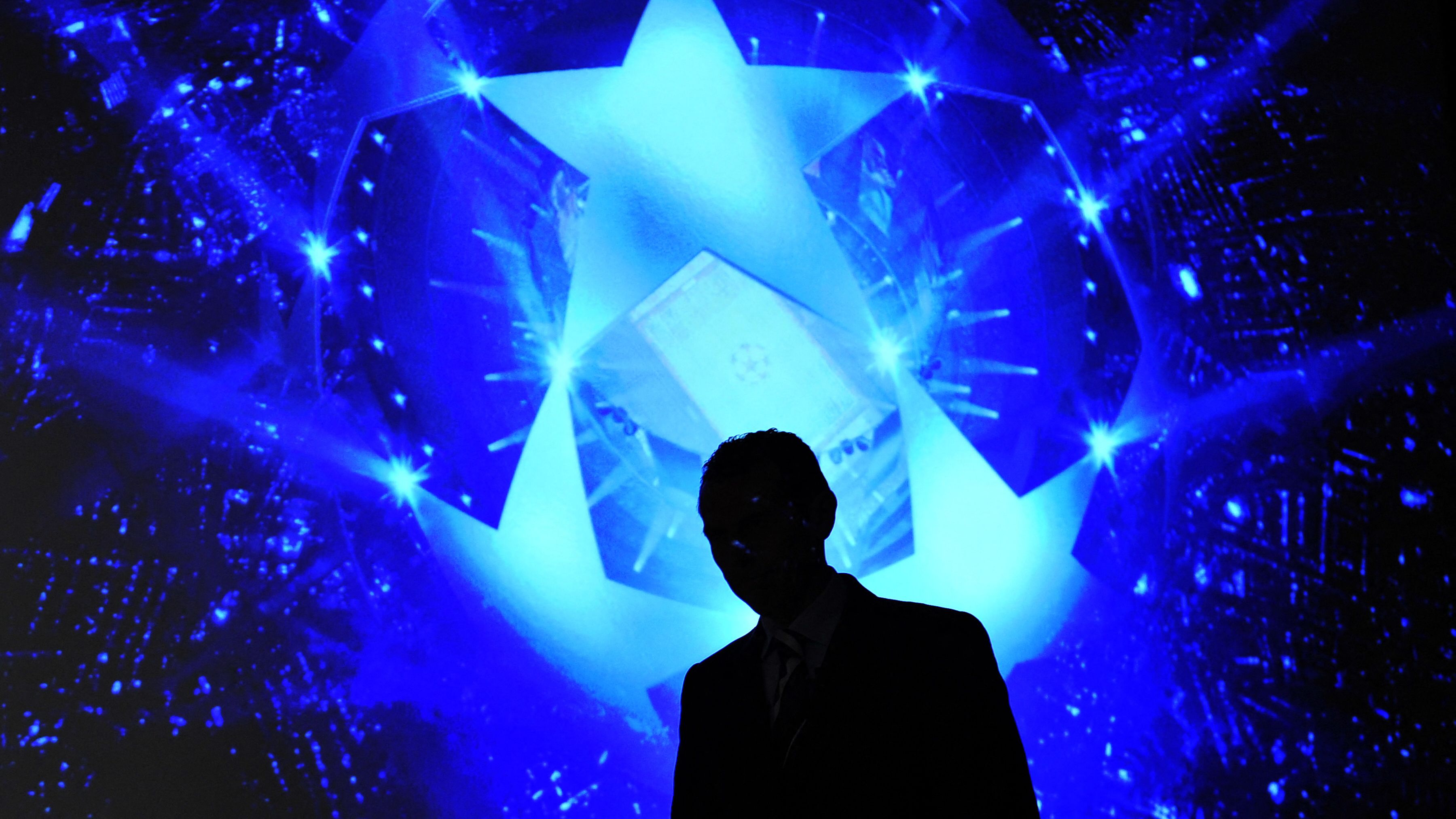 TOPSHOT-FBL-EUR-C1-DRAW