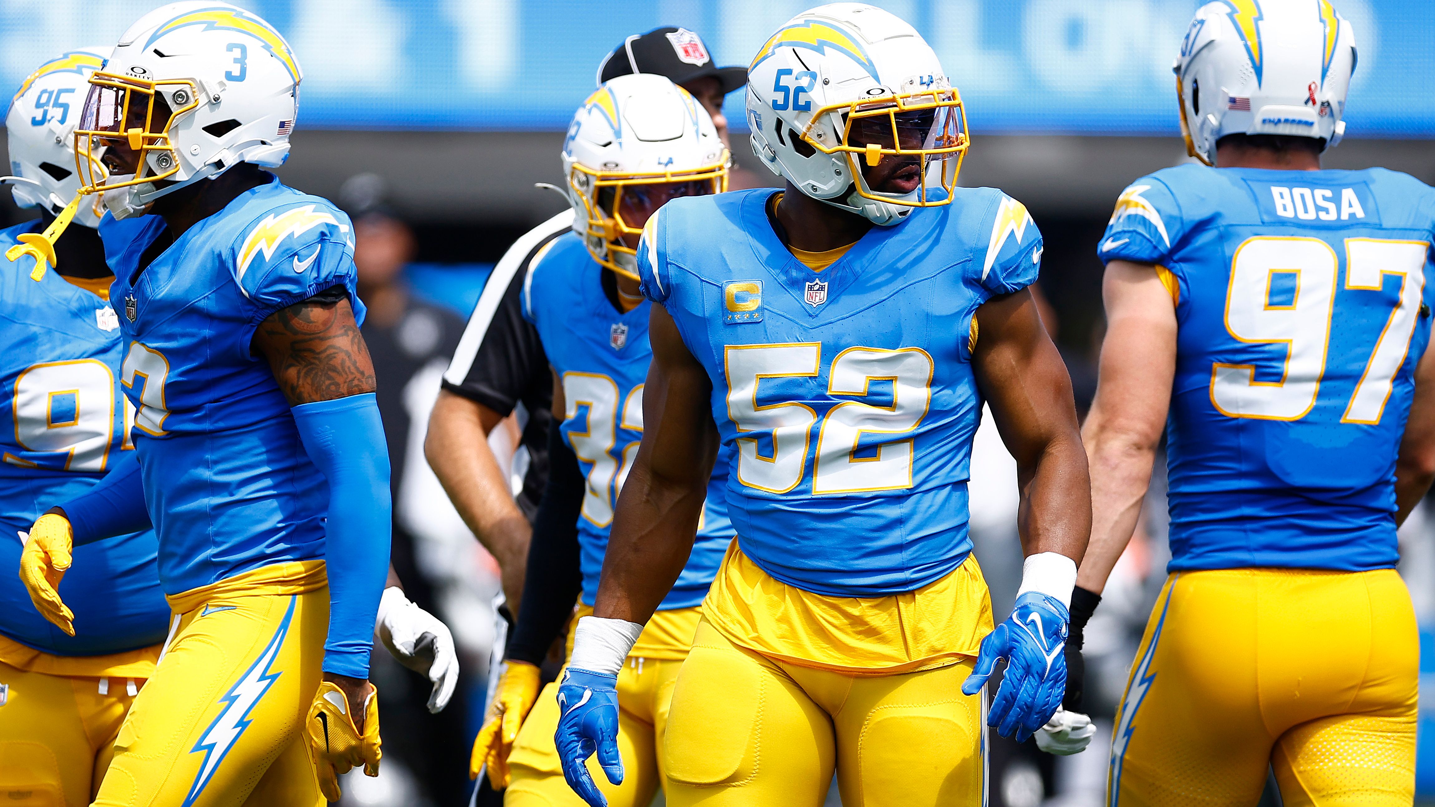 Las Vegas Raiders v Los Angeles Chargers