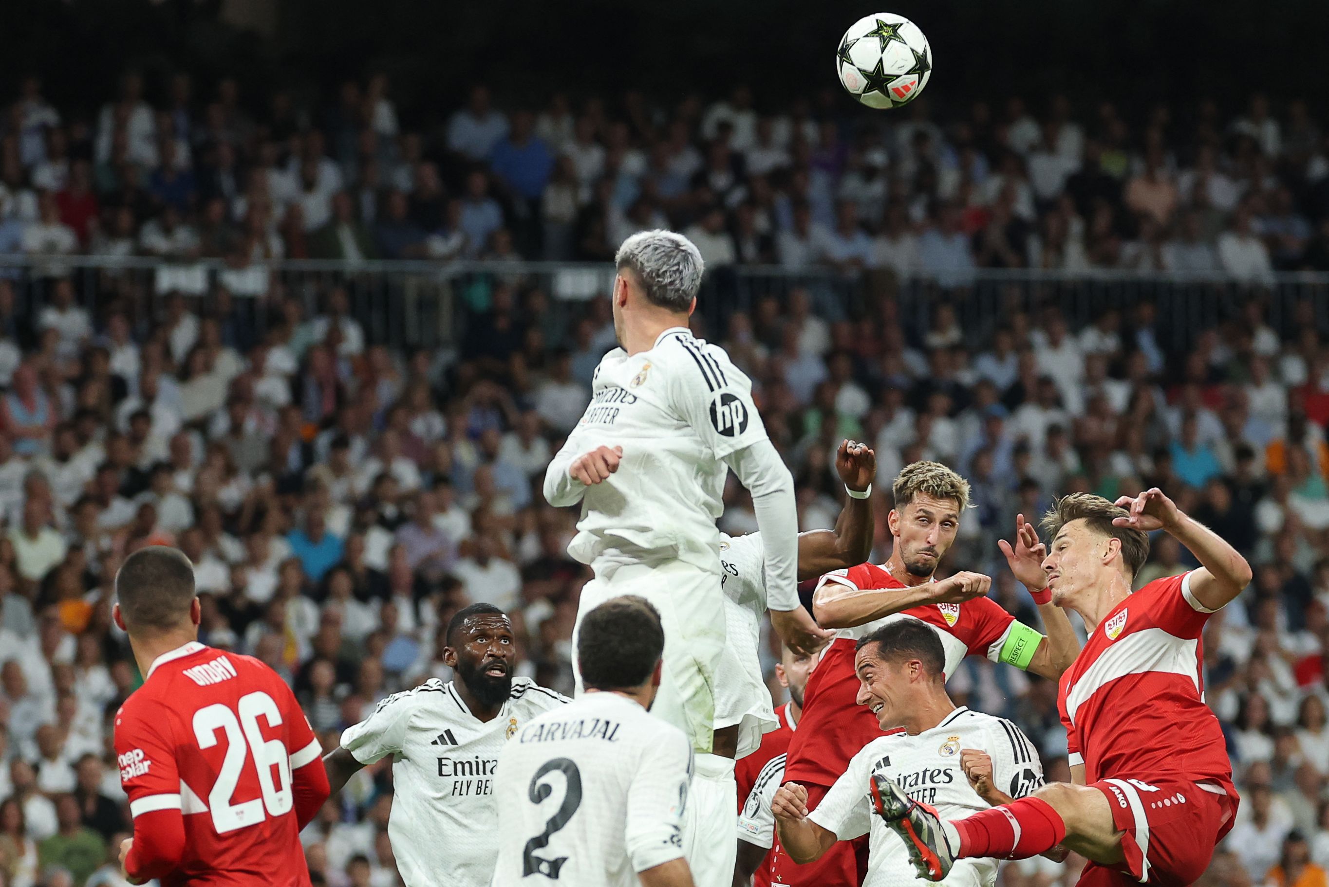 FBL-EUR-C1-REAL MADRID-STUTTGART