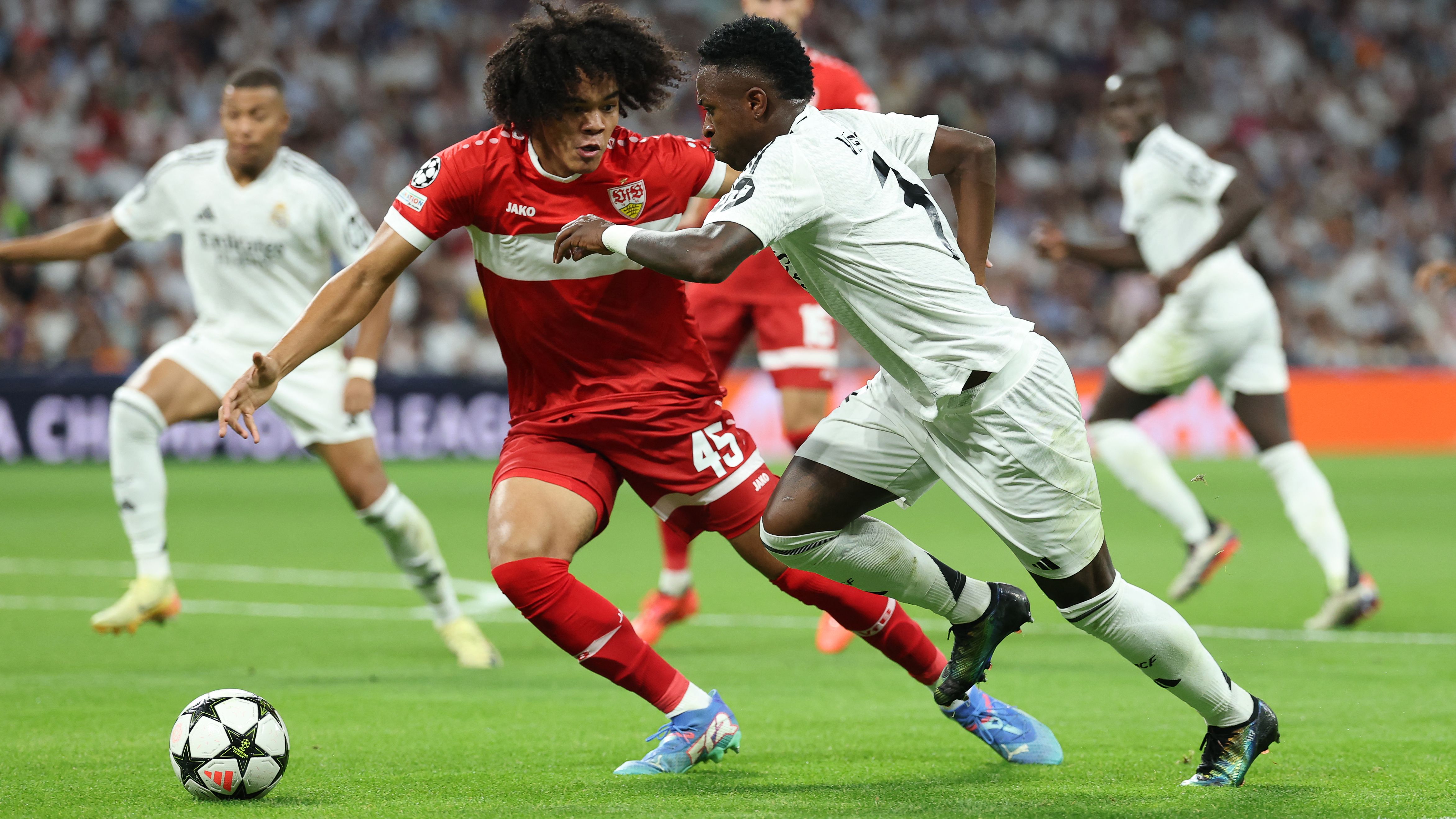 FBL-EUR-C1-REAL MADRID-STUTTGART