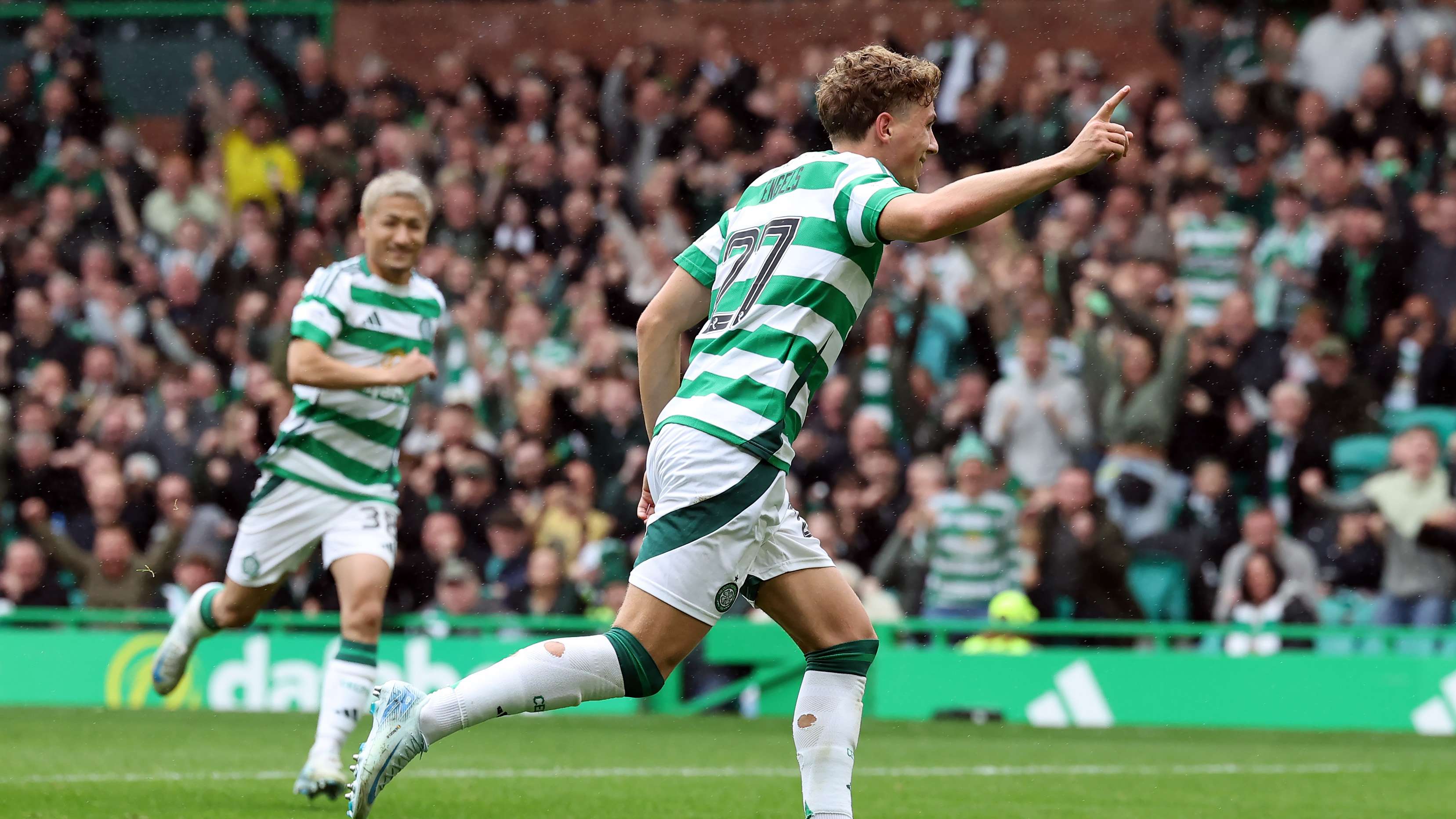 Celtic FC v Heart of Midlothian FC - William Hill Premiership