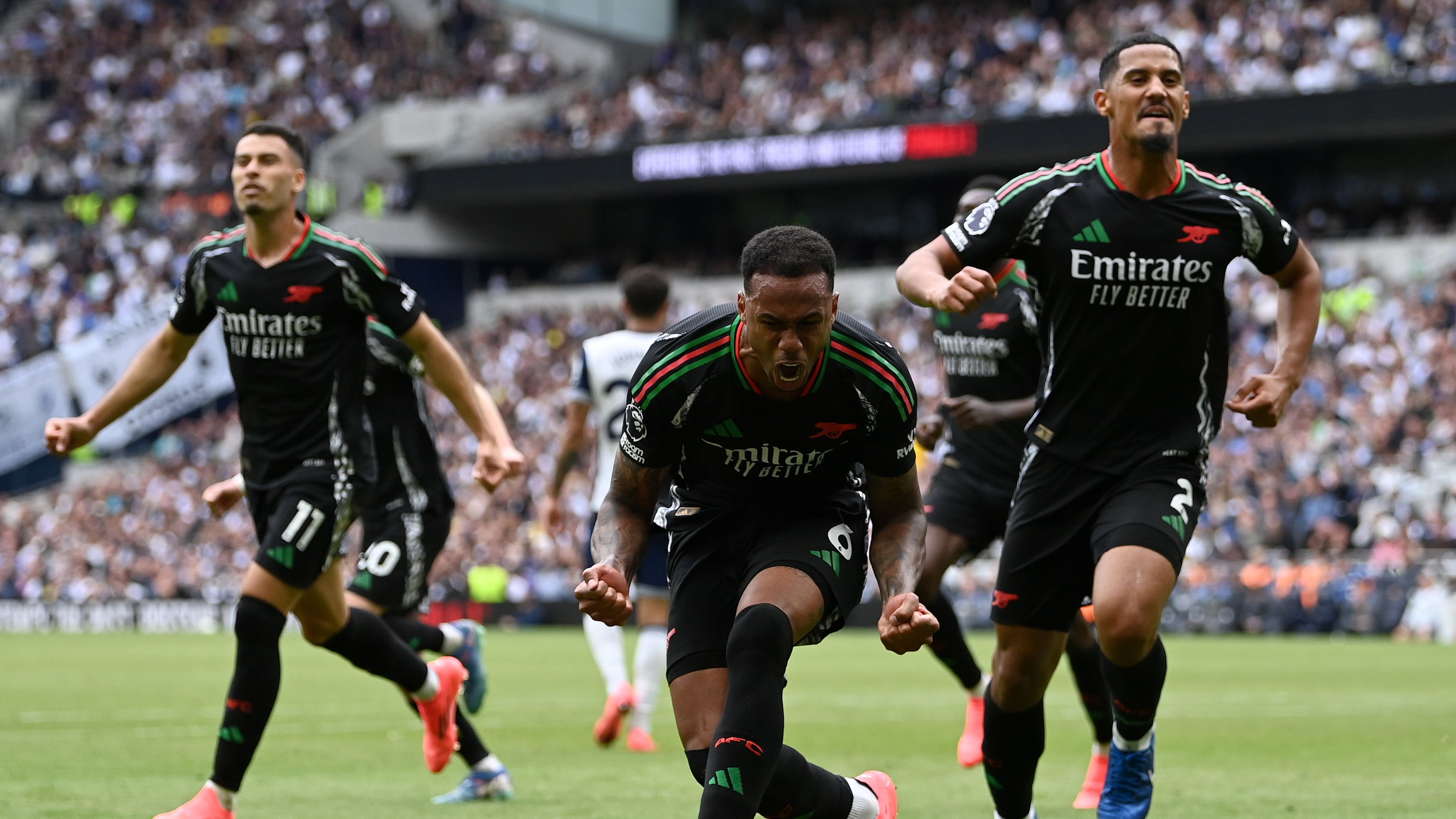 Tottenham Hotspur FC v Arsenal FC - Premier League