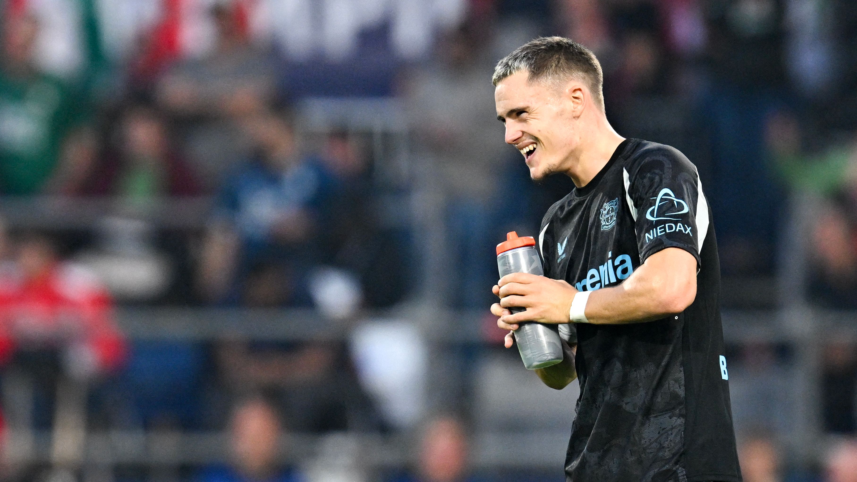 FBL-EUR-C1-FEYENOORD-LEVERKUSEN