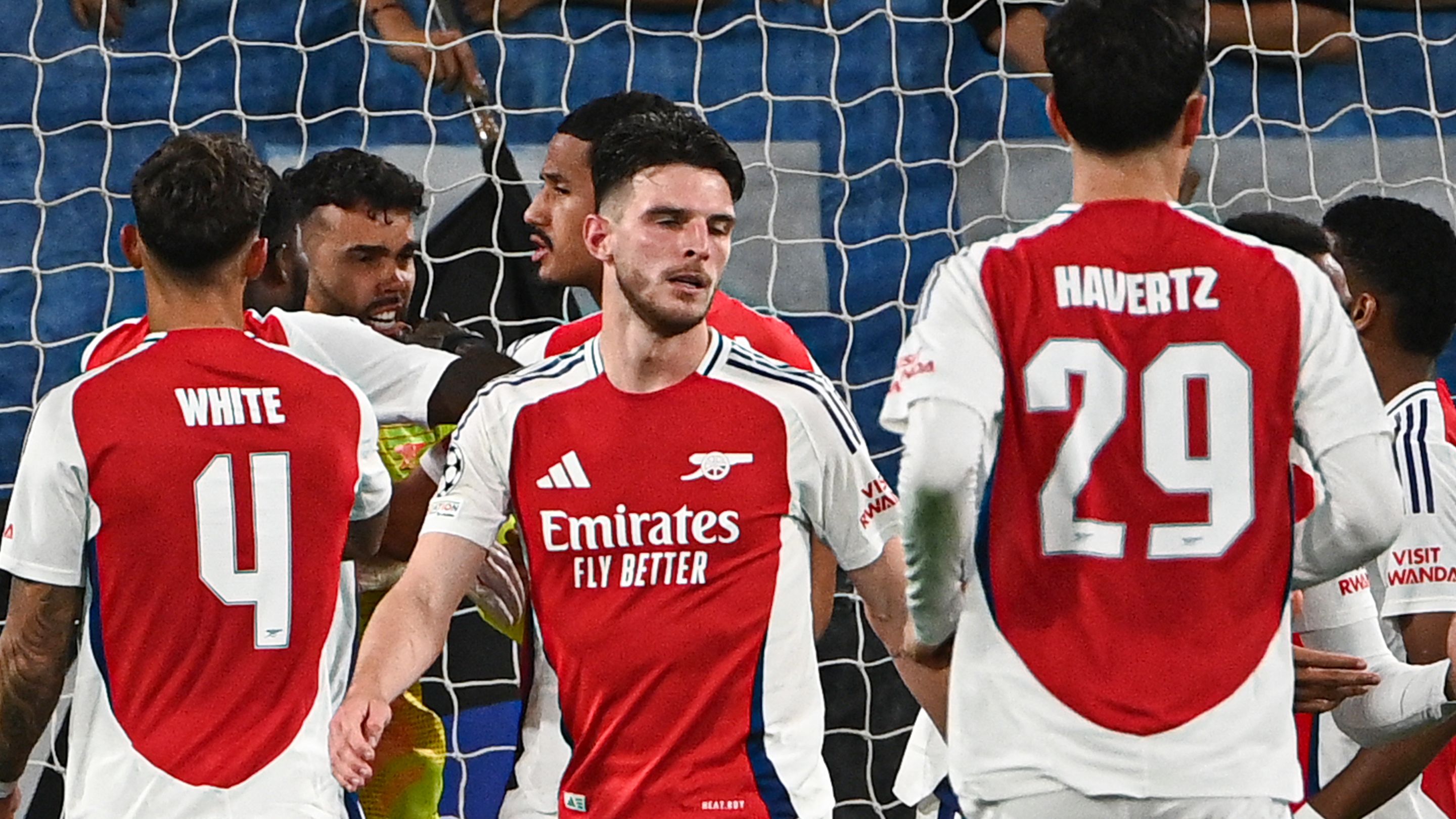 TOPSHOT-FBL-EUR-C1-ATALANTA-ARSENAL