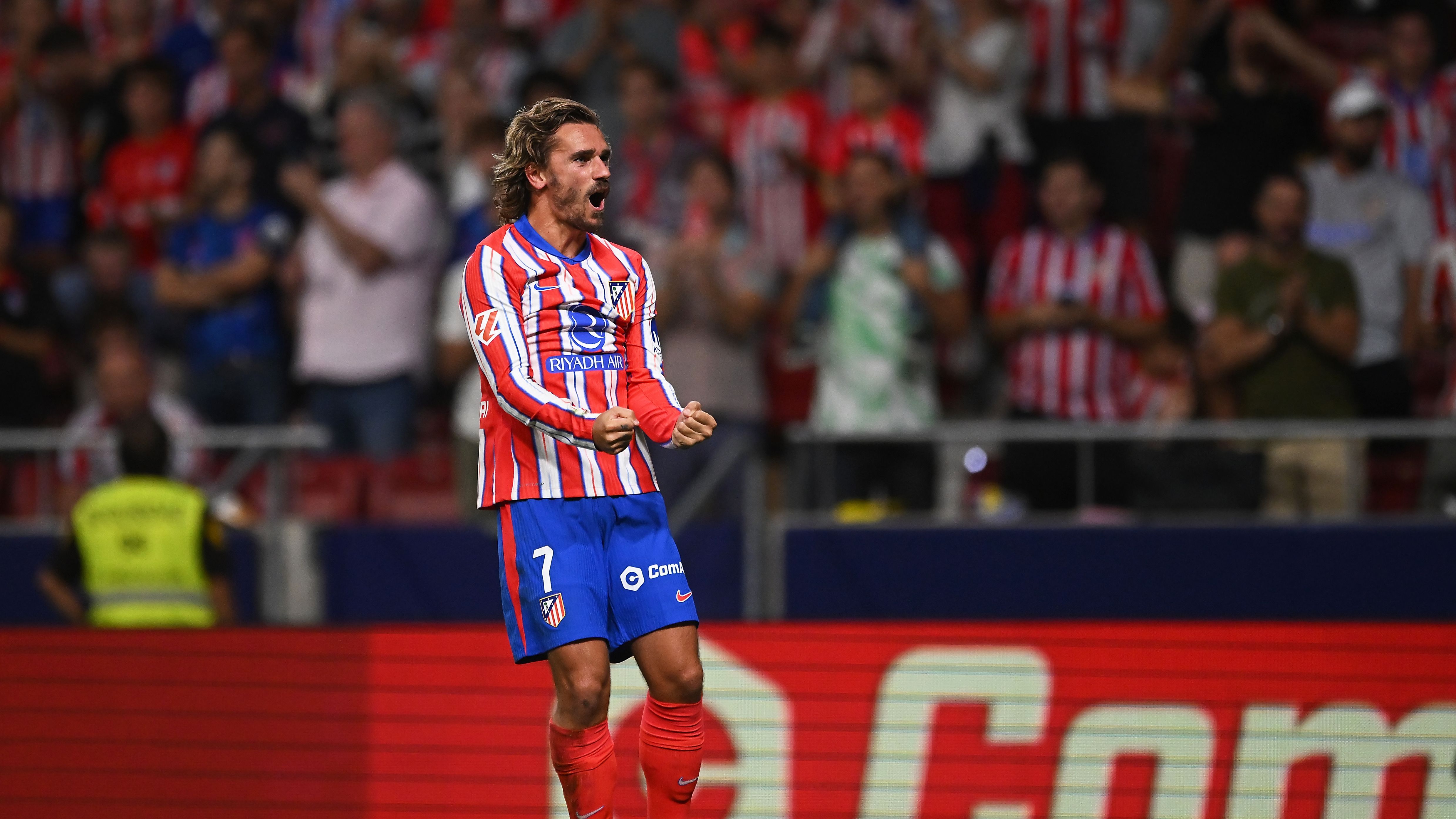 Atletico de Madrid v Valencia CF  - La Liga EA Sports