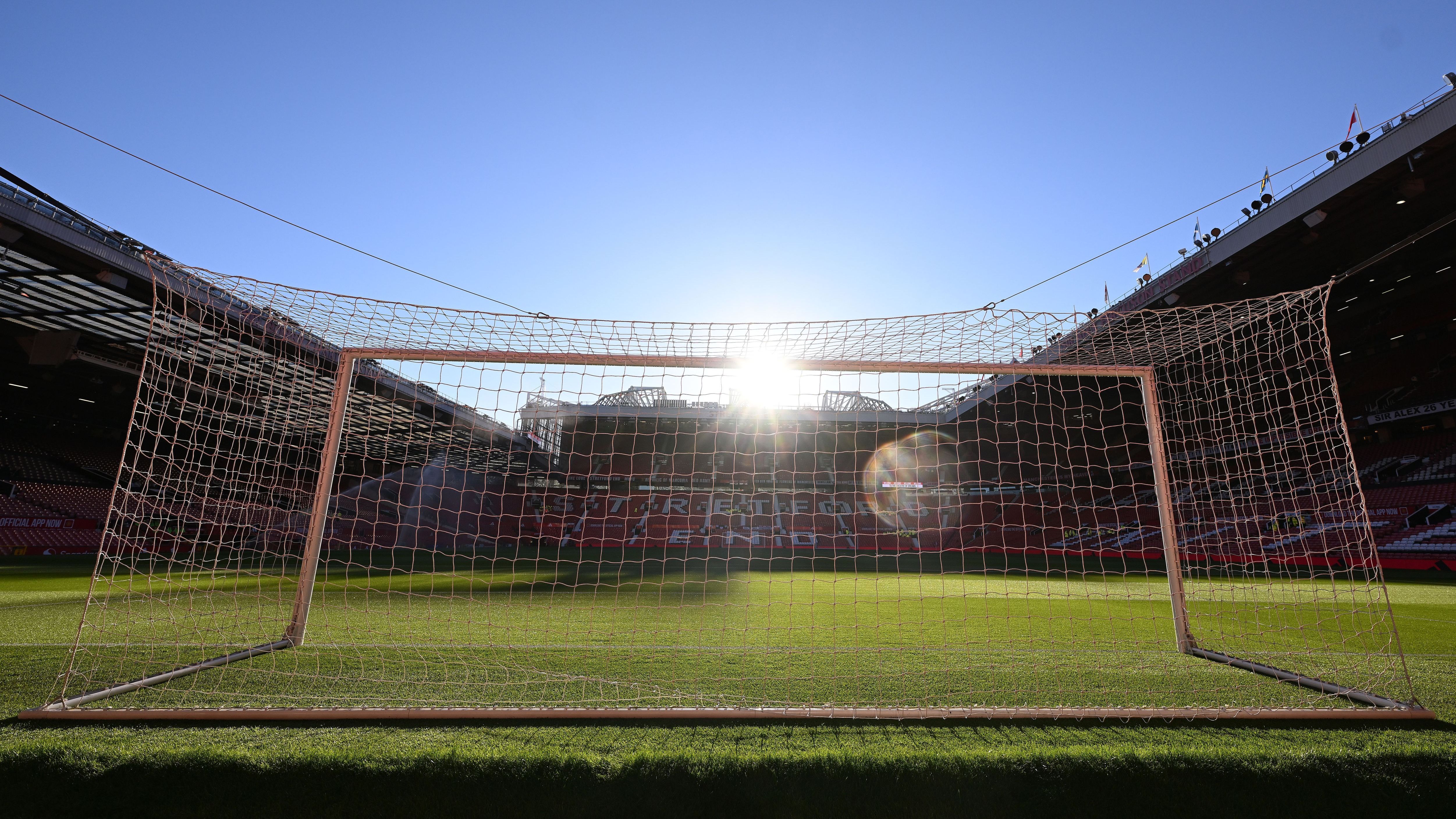 Manchester United v Barnsley - Carabao Cup Third Round