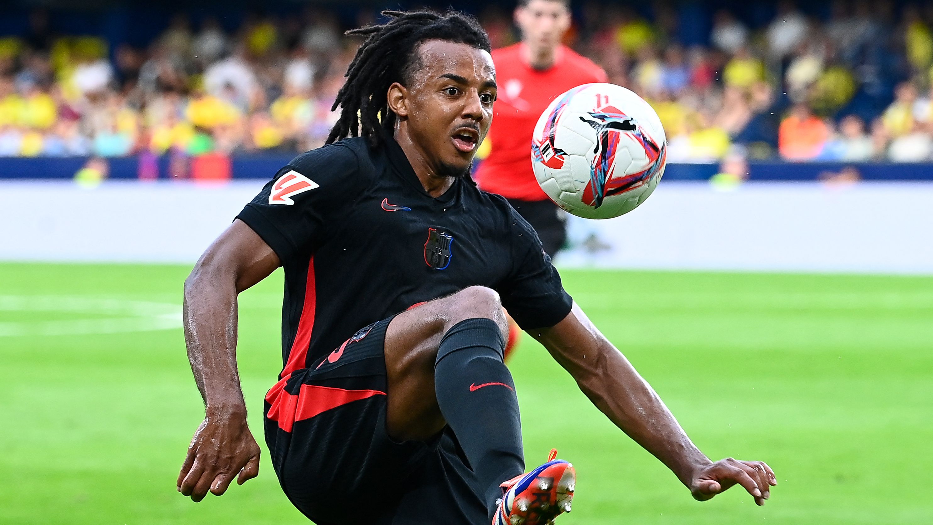 FBL-ESP-LIGA-VILLAREAL-BARCELONA