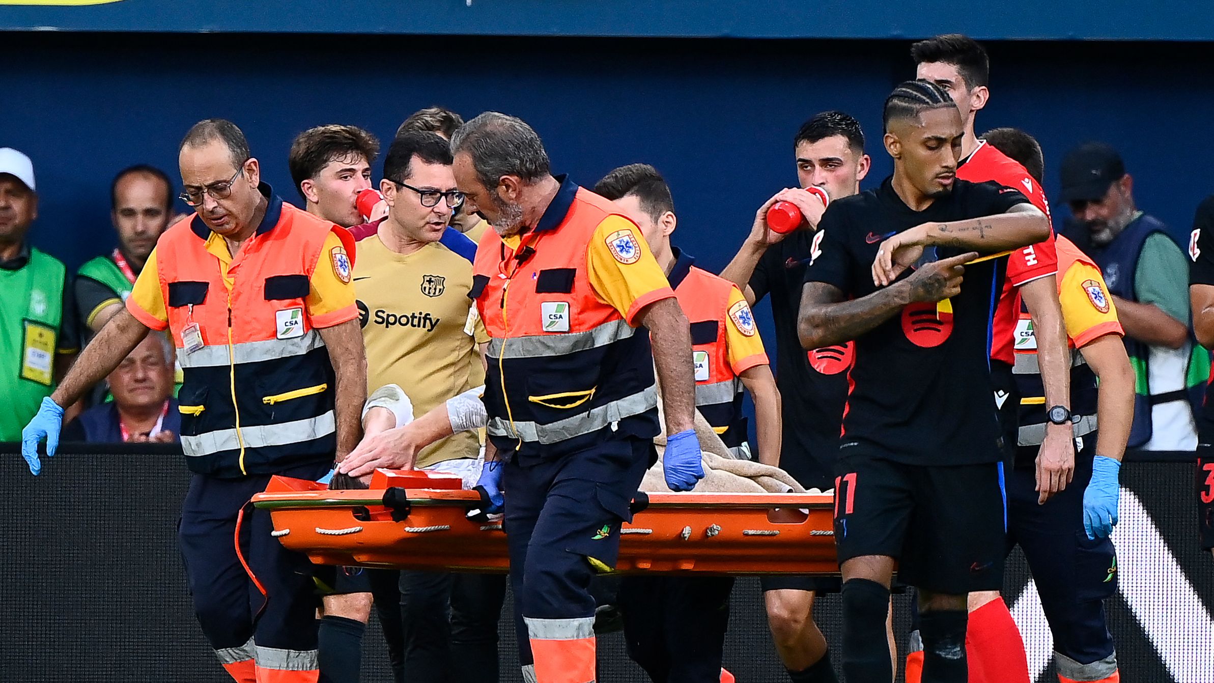 FBL-ESP-LIGA-VILLAREAL-BARCELONA