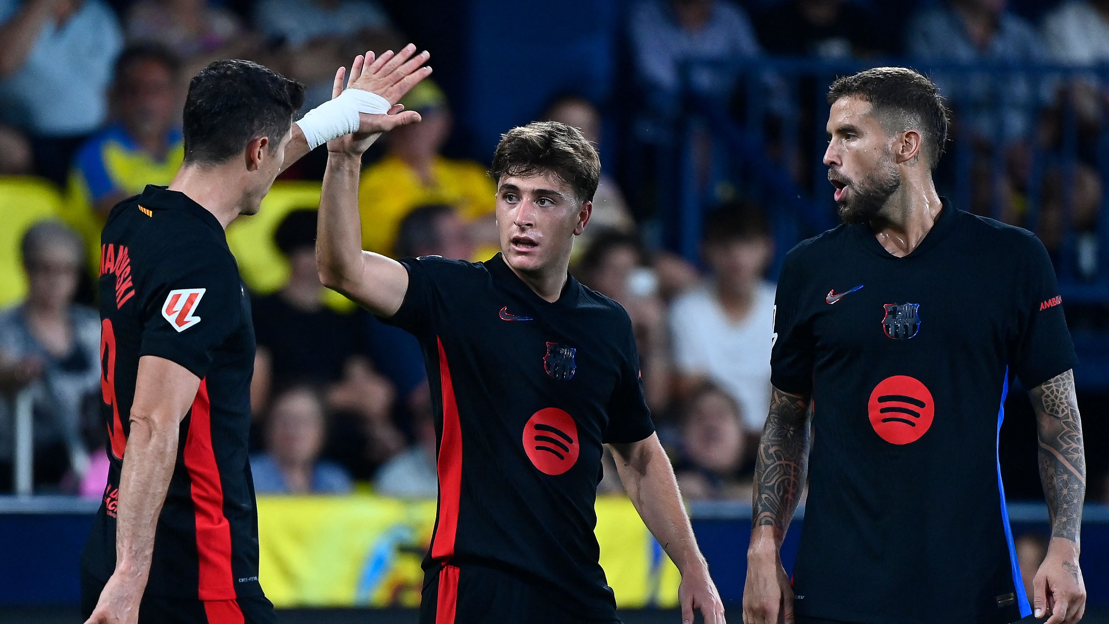 FBL-ESP-LIGA-VILLAREAL-BARCELONA