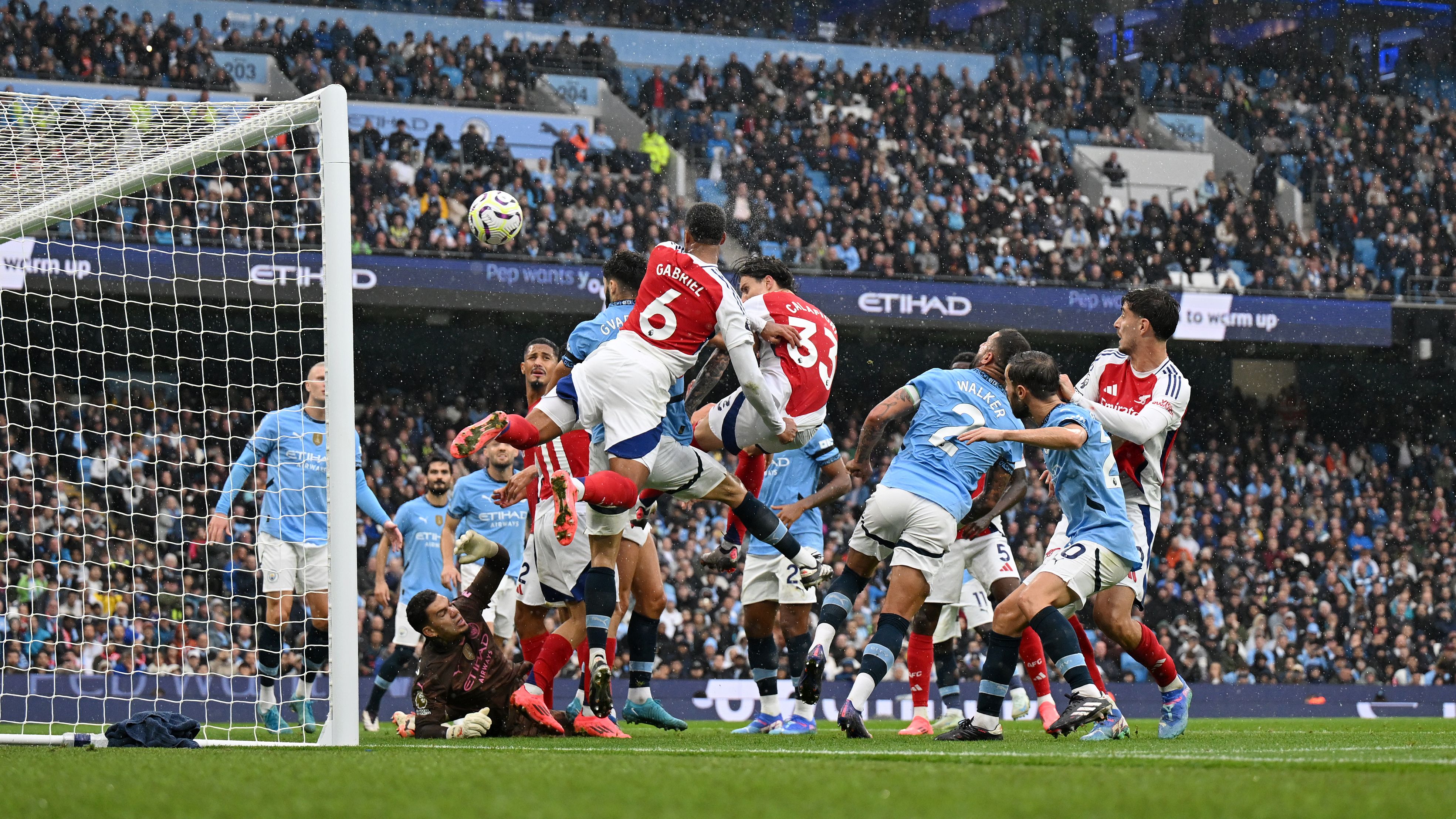Manchester City FC v Arsenal FC - Premier League
