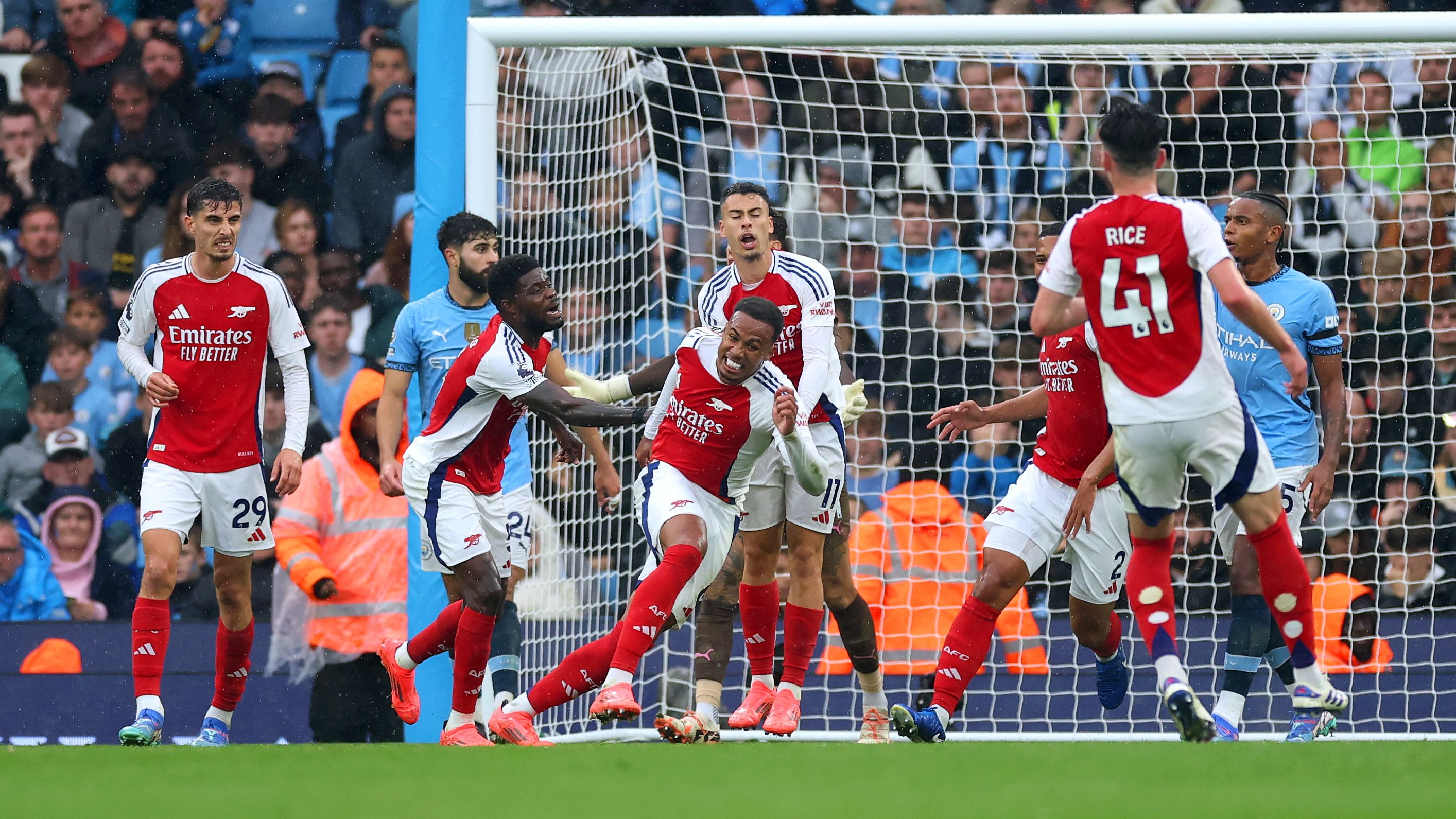 Manchester City FC v Arsenal FC - Premier League