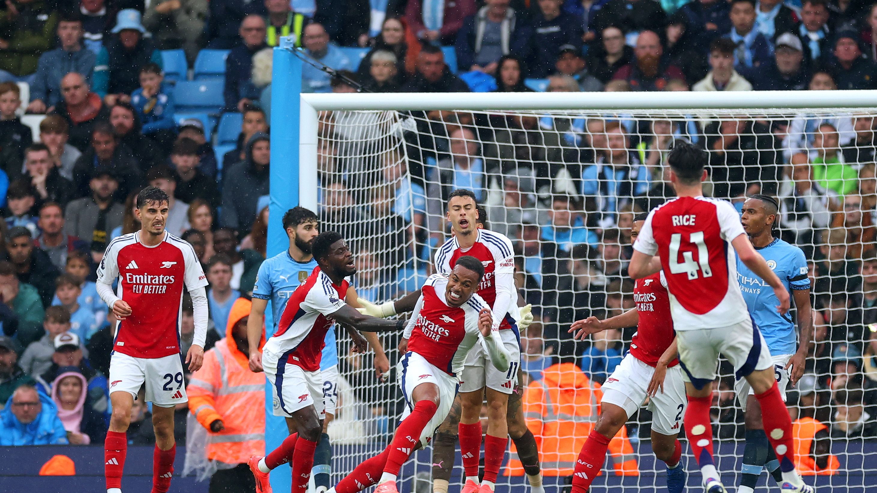 Manchester City FC v Arsenal FC - Premier League