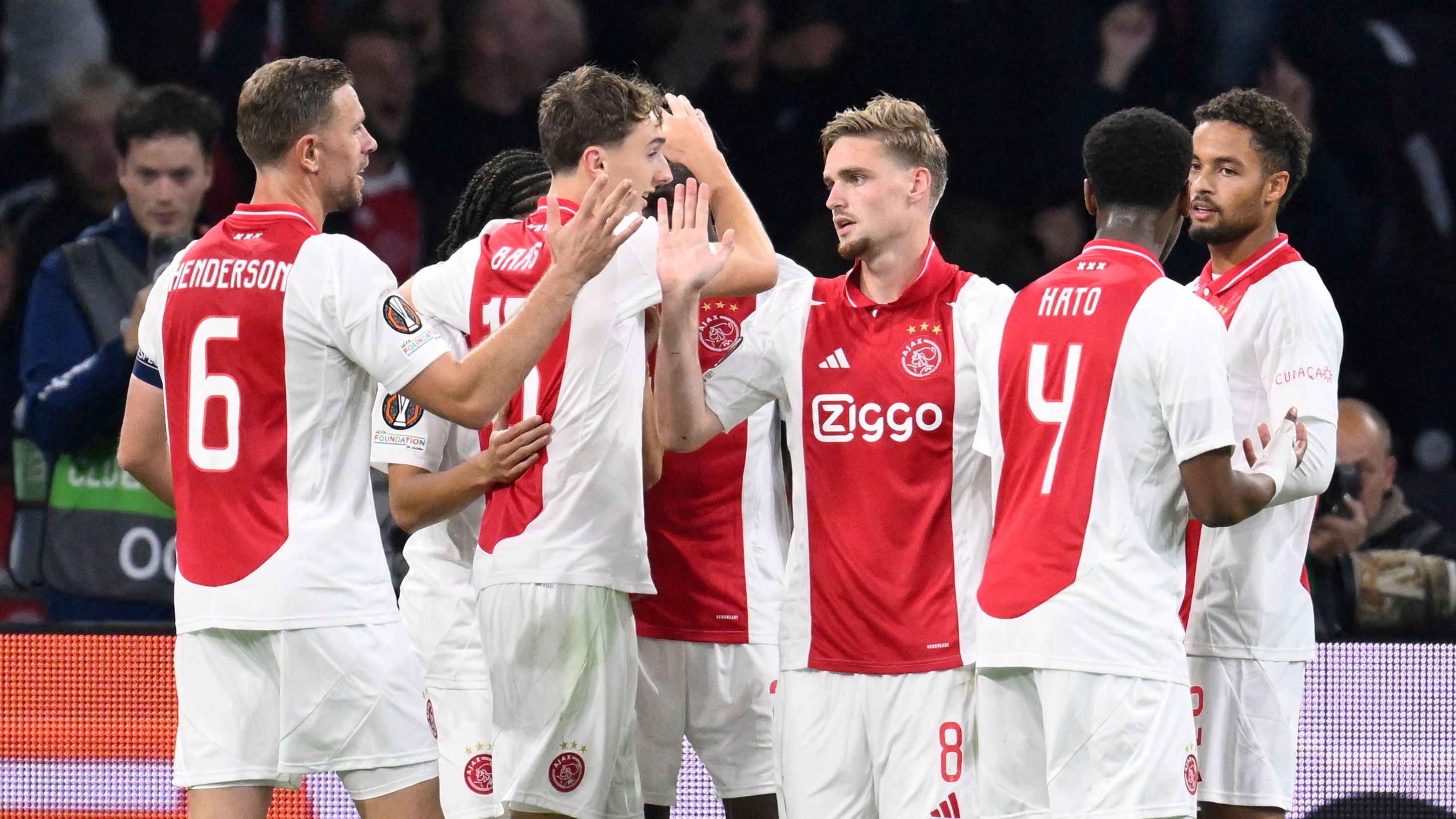 FBL-EUR-C3-AJAX-BESIKTAS