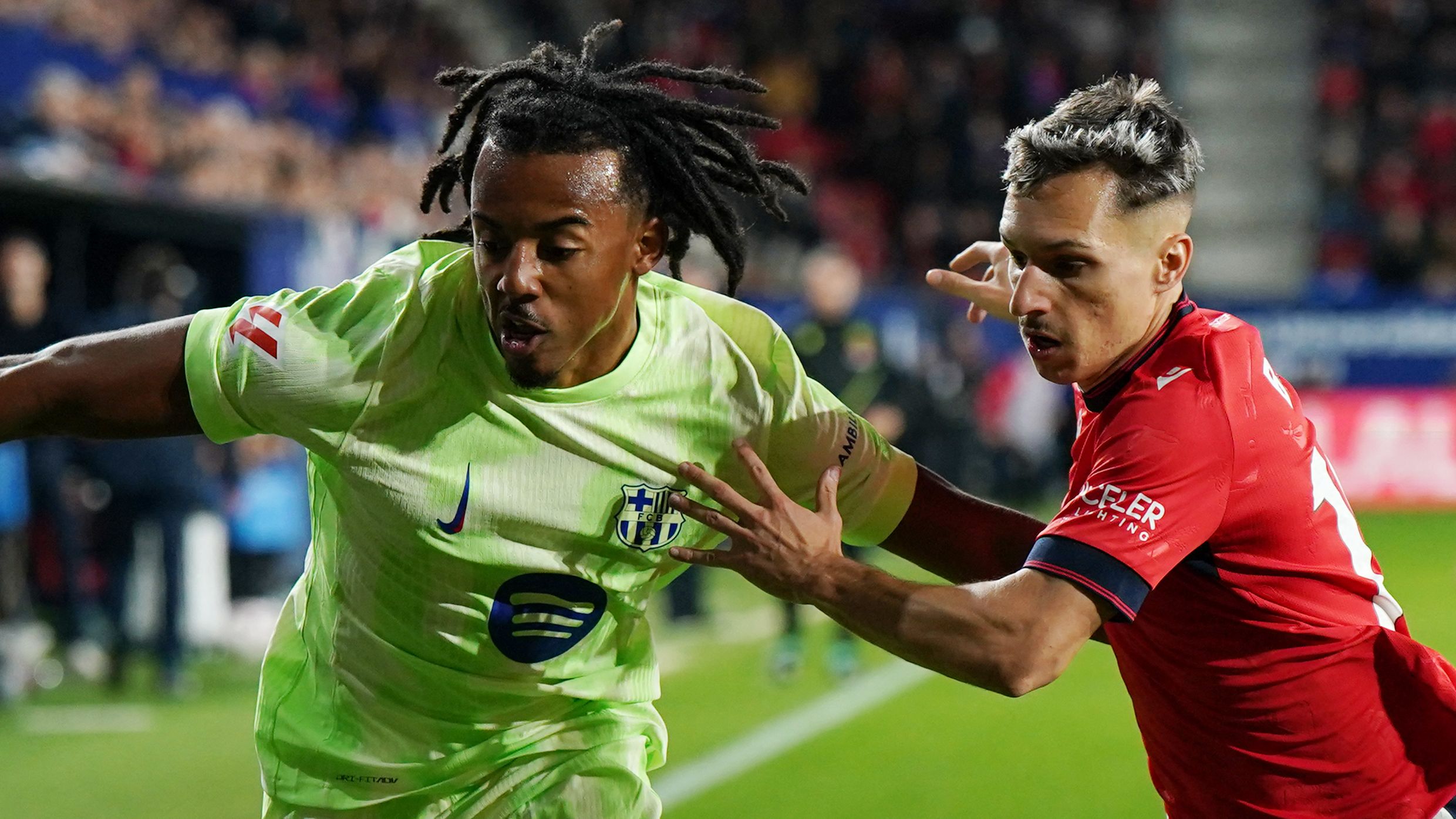 FBL-ESP-LIGA-OSASUNA-BARCELONA