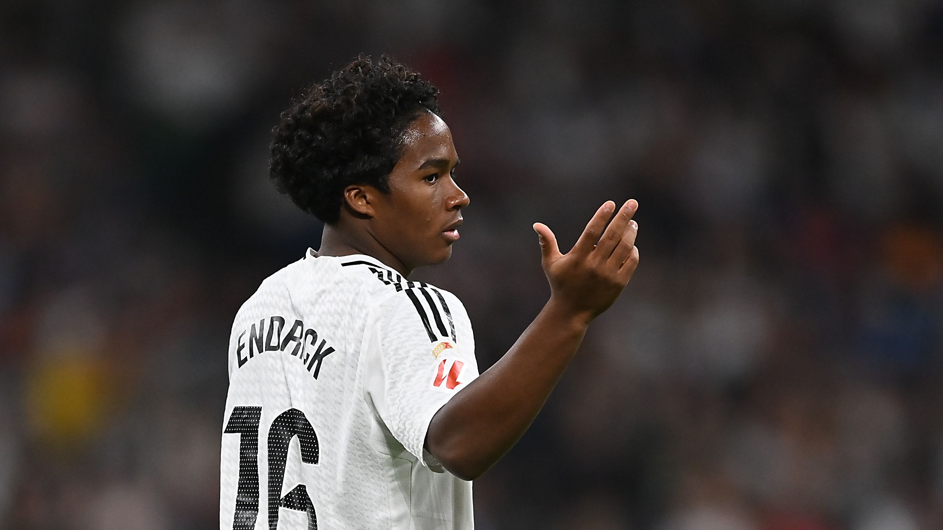 Real Madrid CF v Deportivo Alaves  - La Liga EA Sports