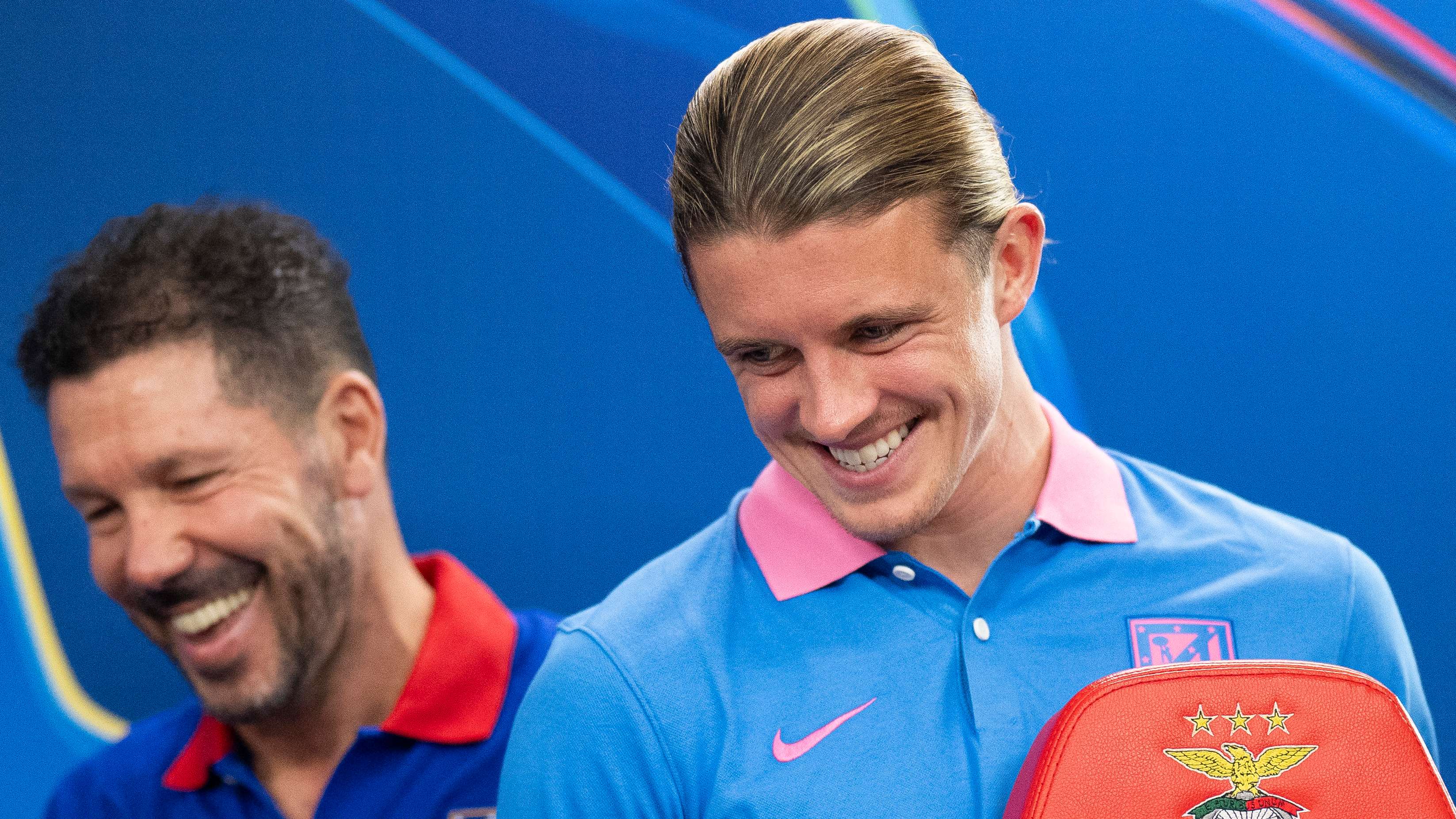 FBL-EUR-C1-ATLETICO MADRID-PRESSER