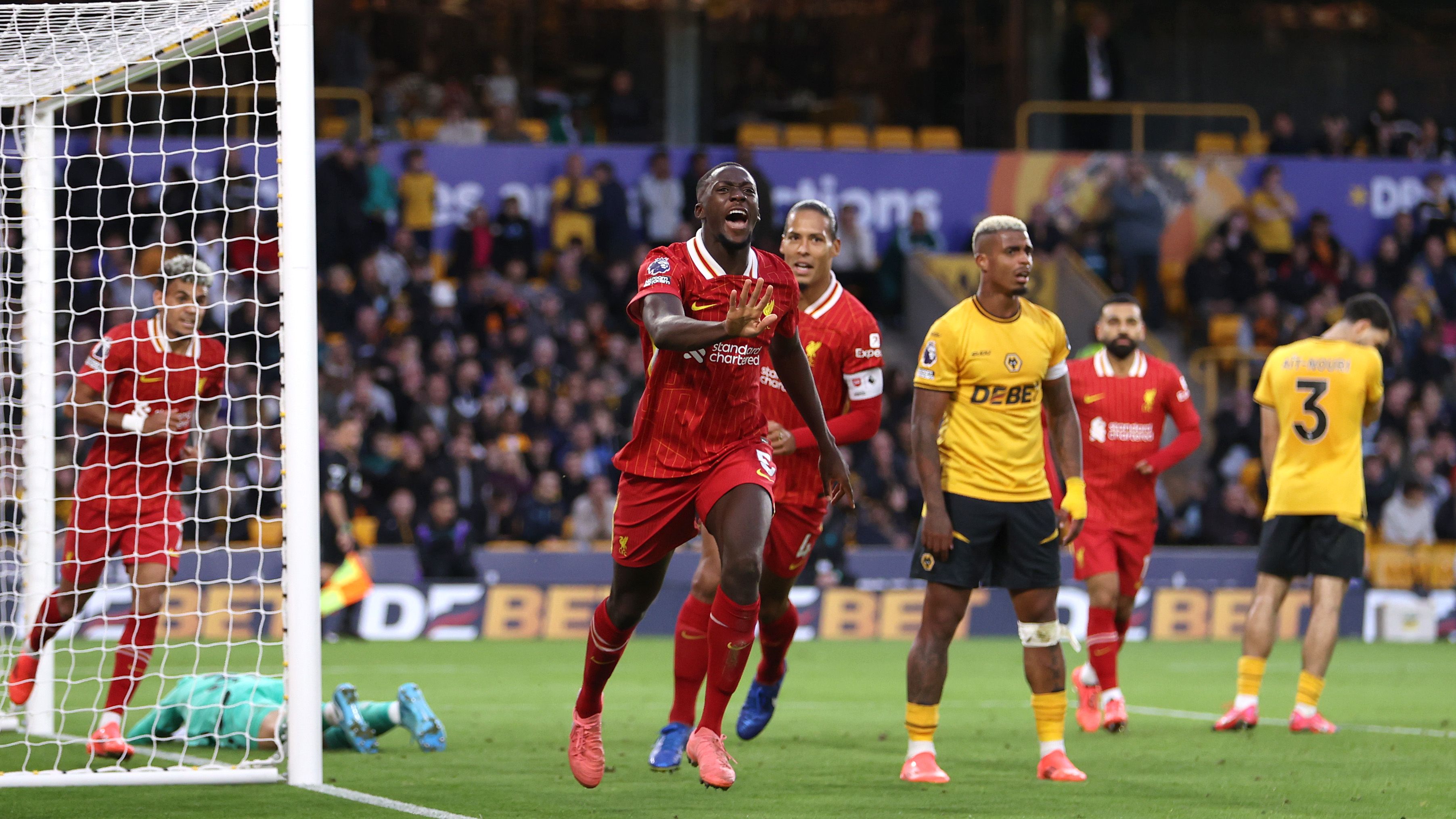 Wolverhampton Wanderers FC v Liverpool FC - Premier League