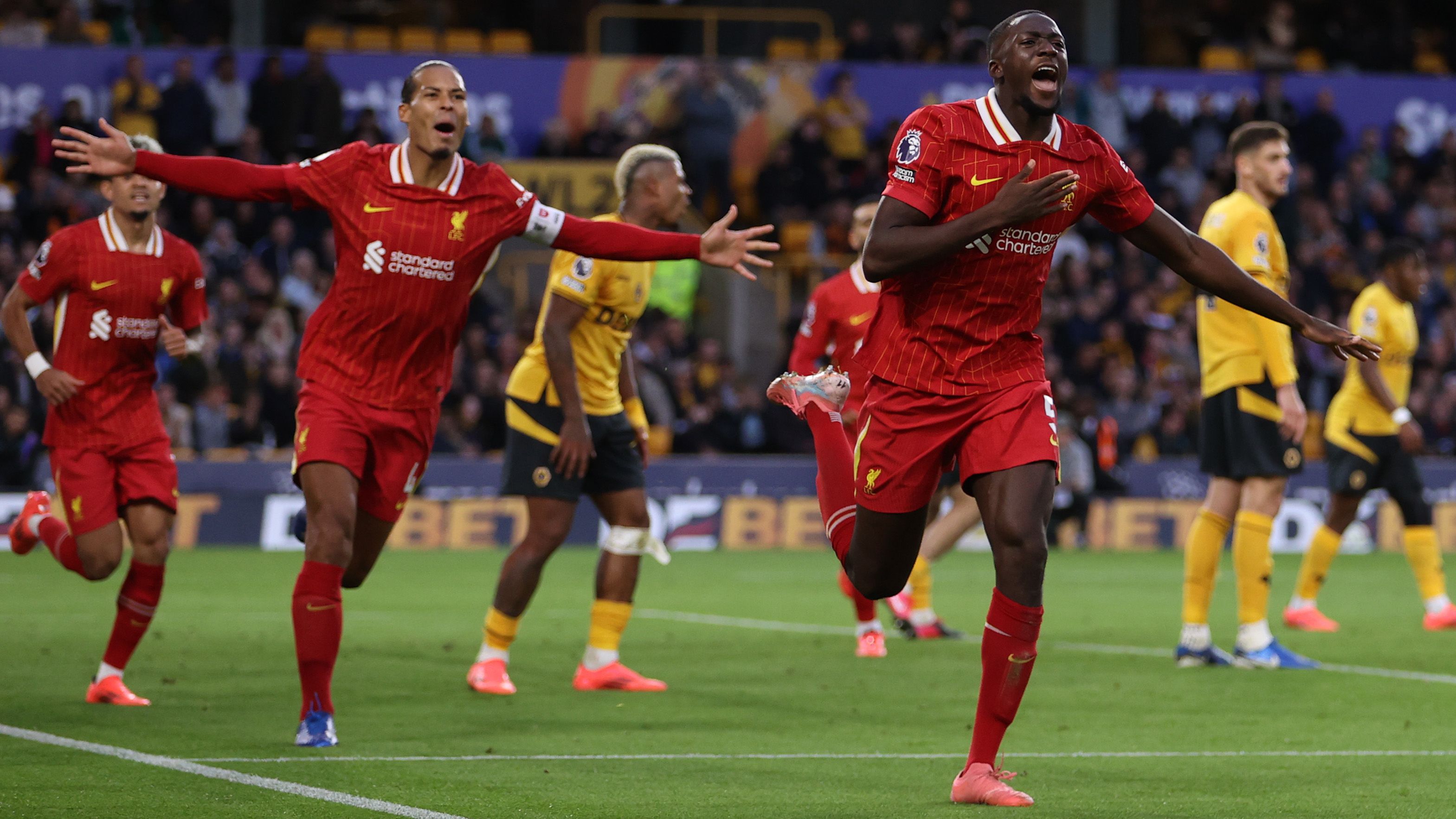 Wolverhampton Wanderers FC v Liverpool FC - Premier League