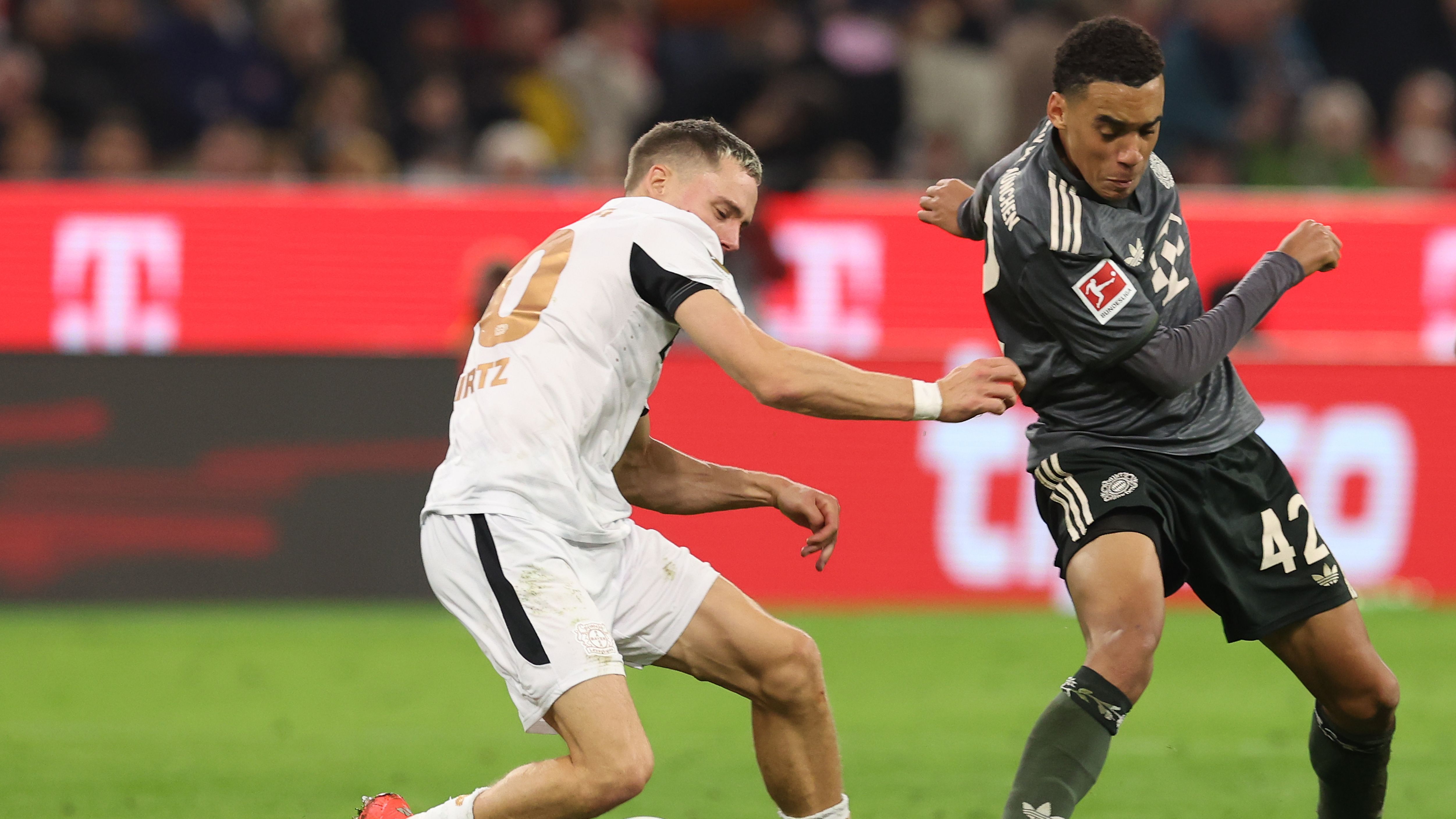 FC Bayern München v Bayer 04 Leverkusen - Bundesliga