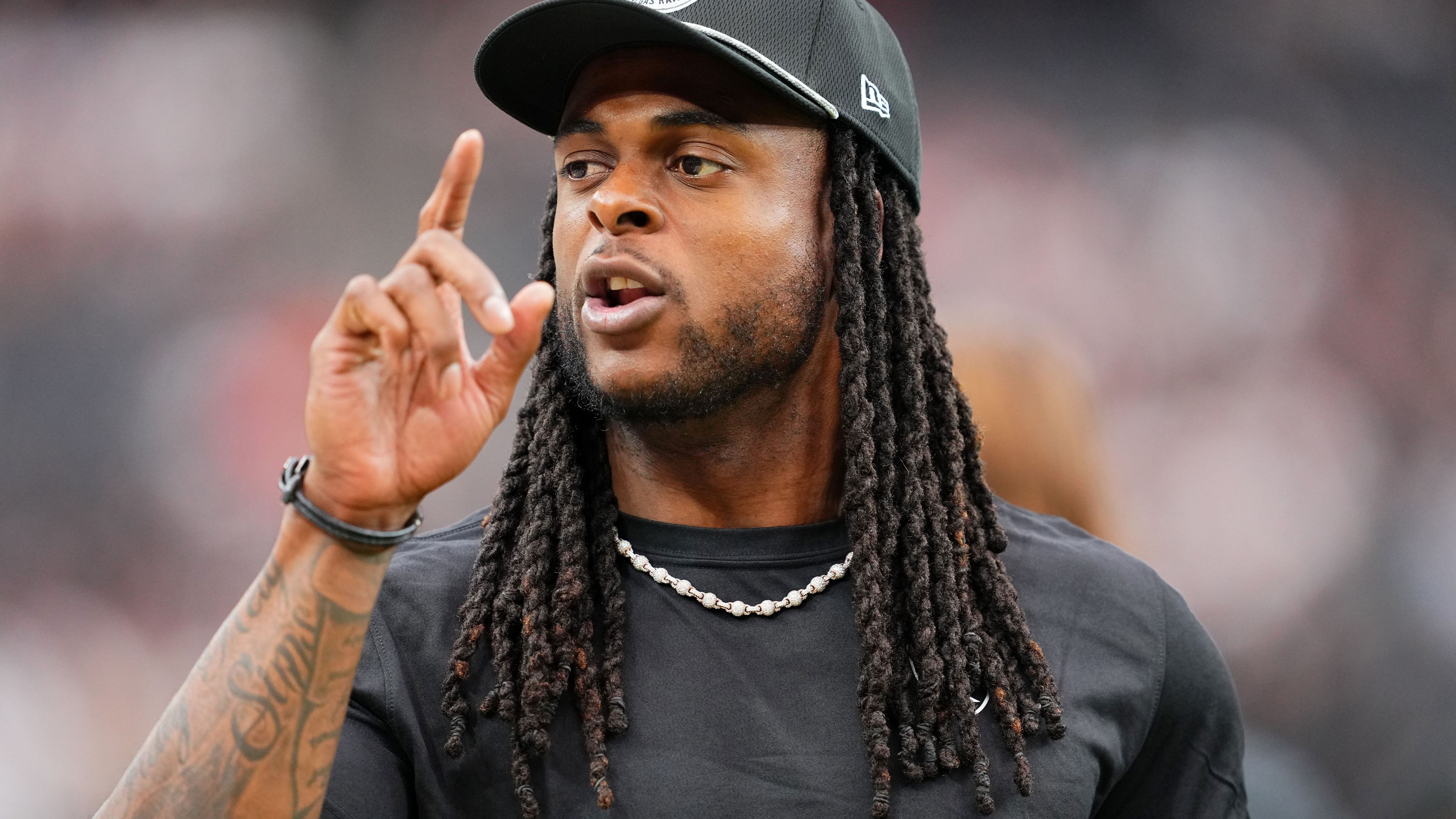 Cleveland Browns v Las Vegas Raiders