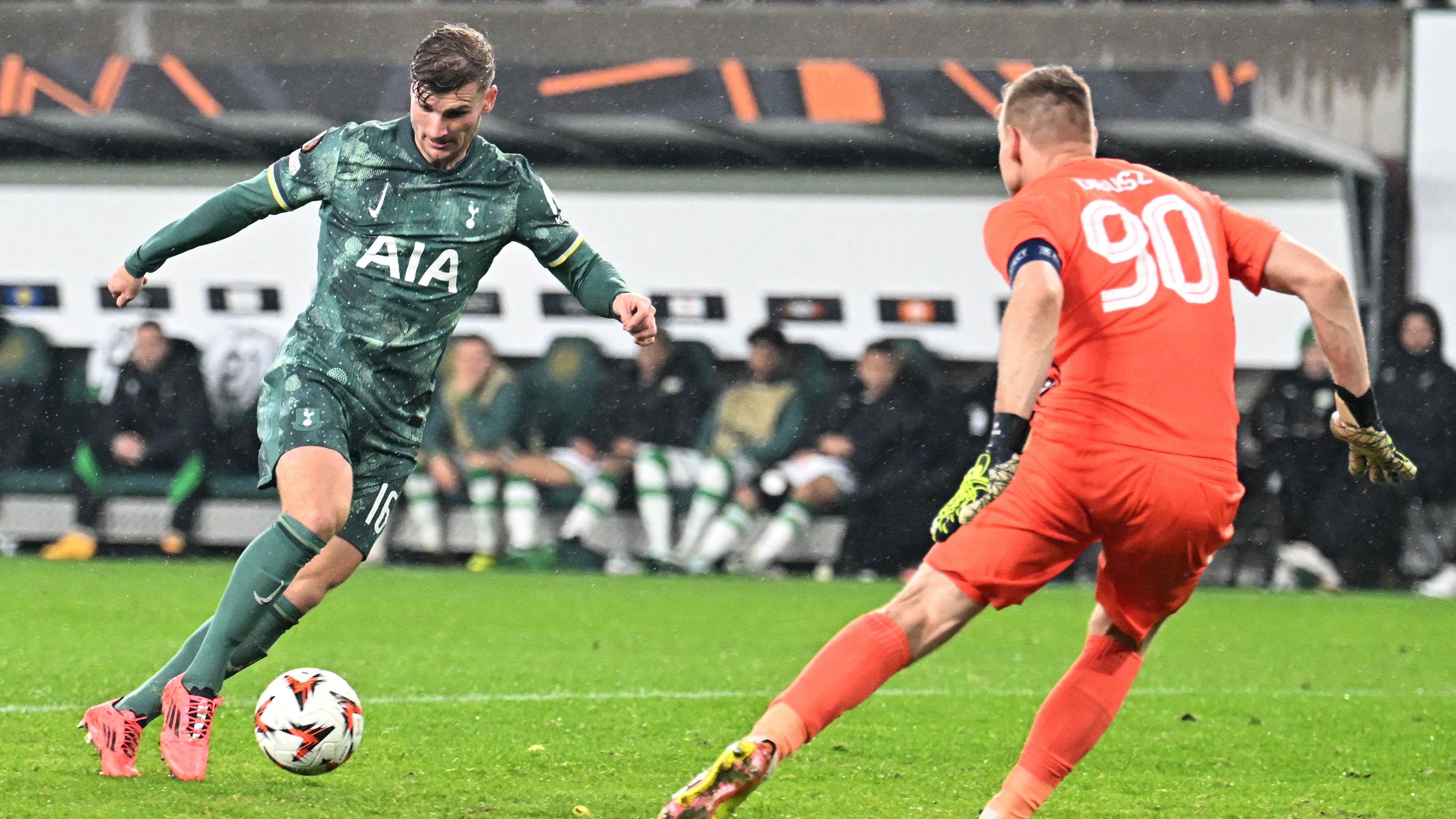 FBL-EUR-C3-FERENCVAROS-TOTTENHAM