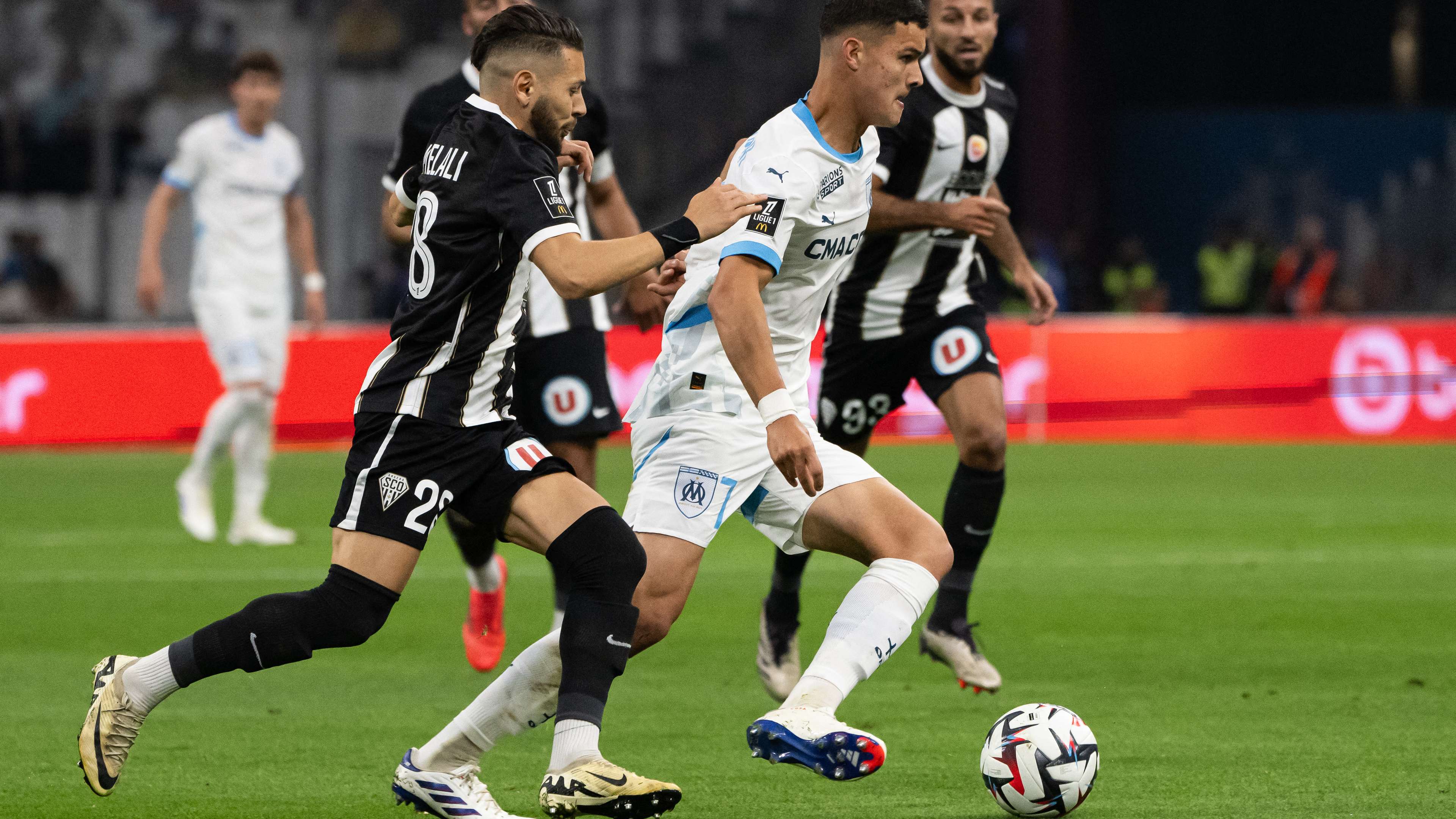 FBL-FRA-LIGUE1-MARSEILLE-ANGERS