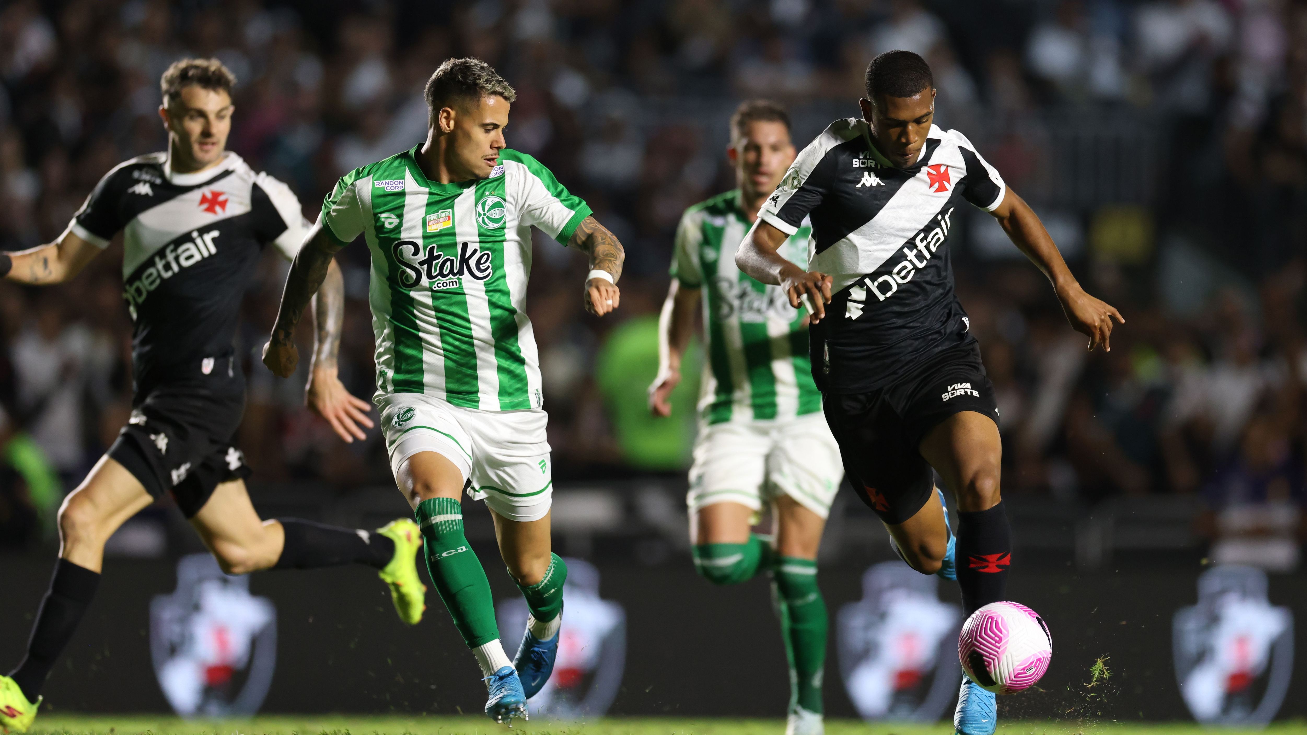 Vasco da Gama v Juventude - Brasileirao 2024