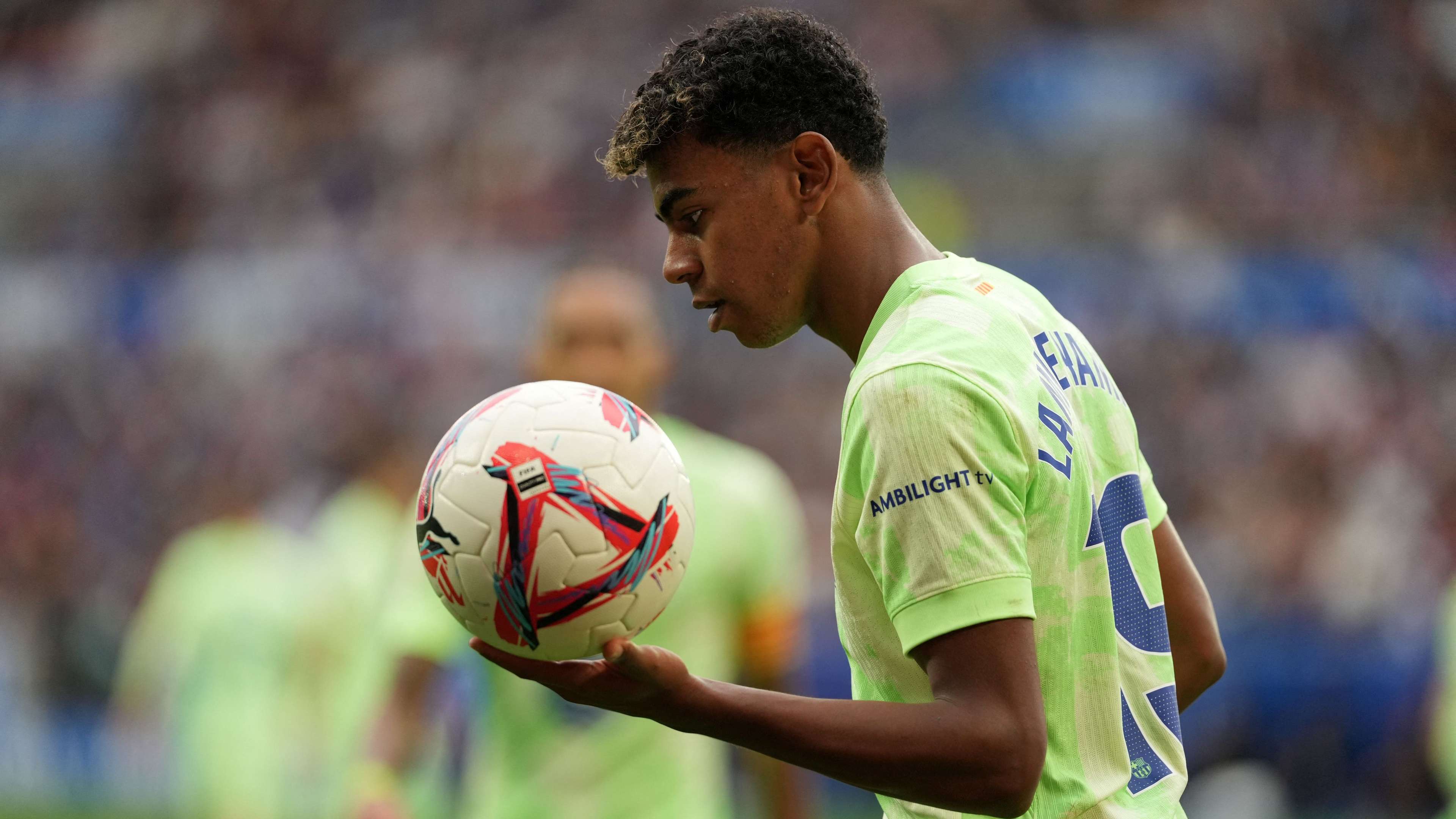 FBL-ESP-LIGA-ALAVES-BARCELONA