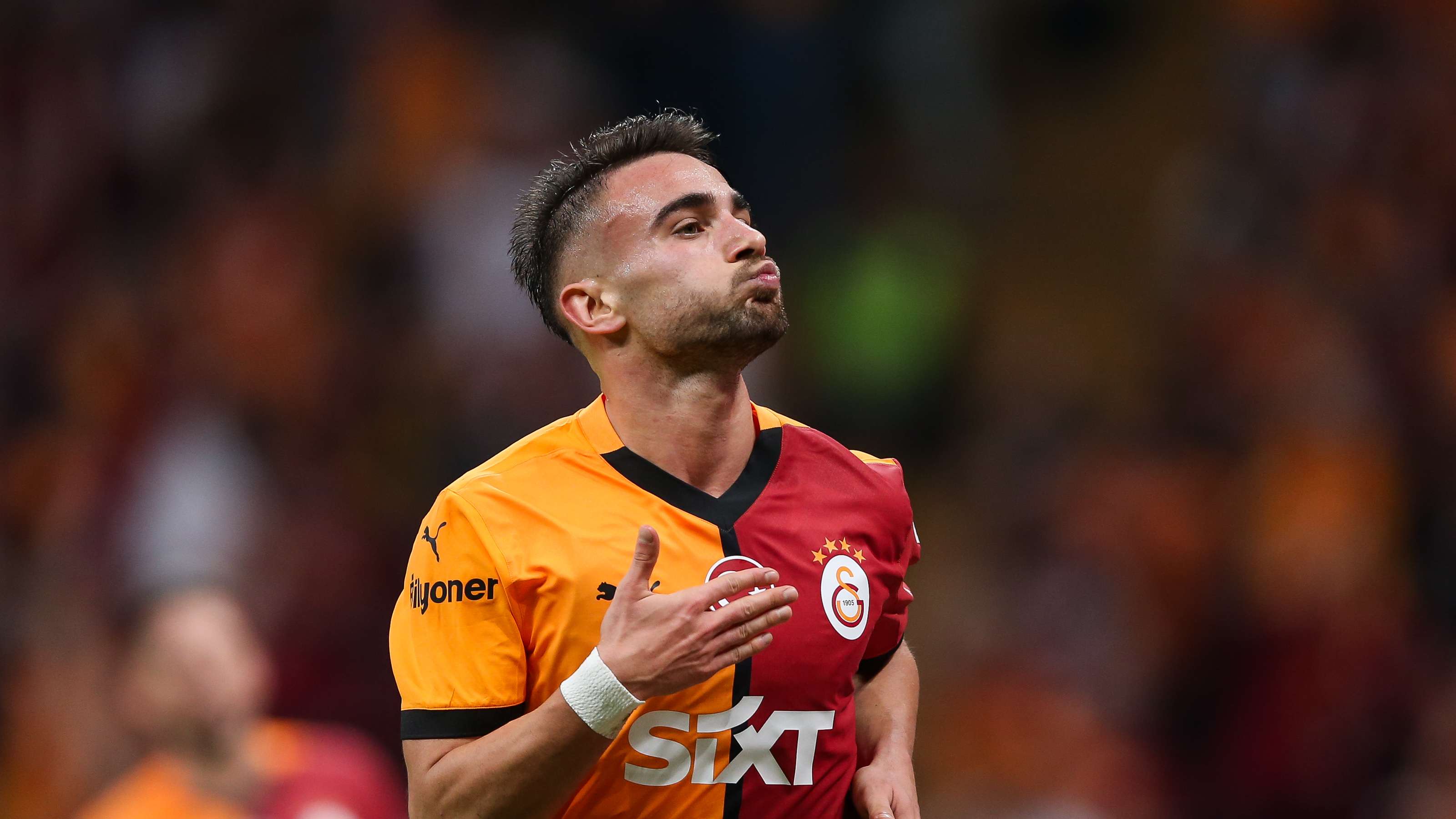 Galatasaray'da Yunus Akgün'den transfer itirafı: "Bana daha uygun"