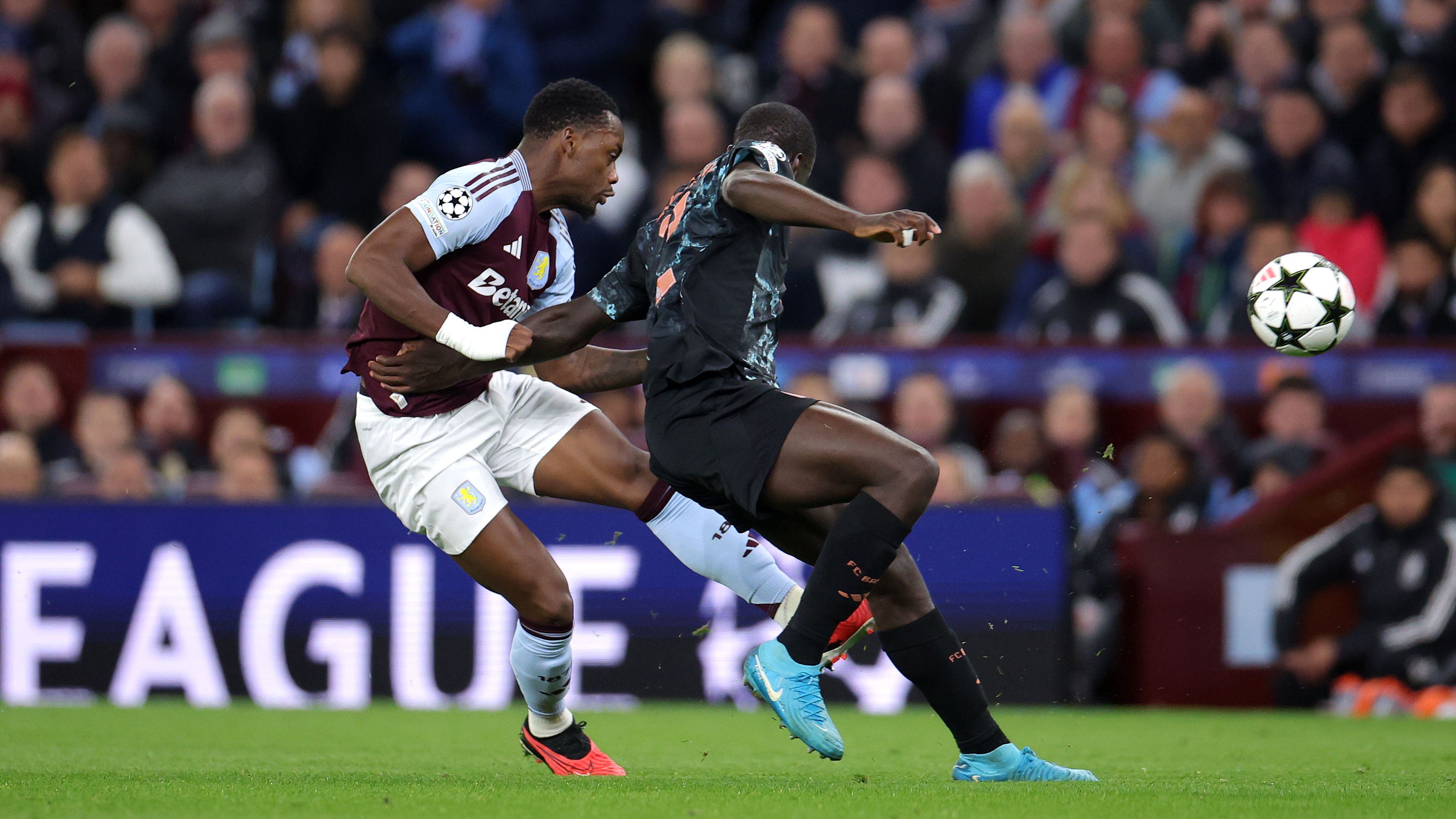 Aston Villa FC v FC Bayern München - UEFA Champions League 2024/25 League Phase MD2