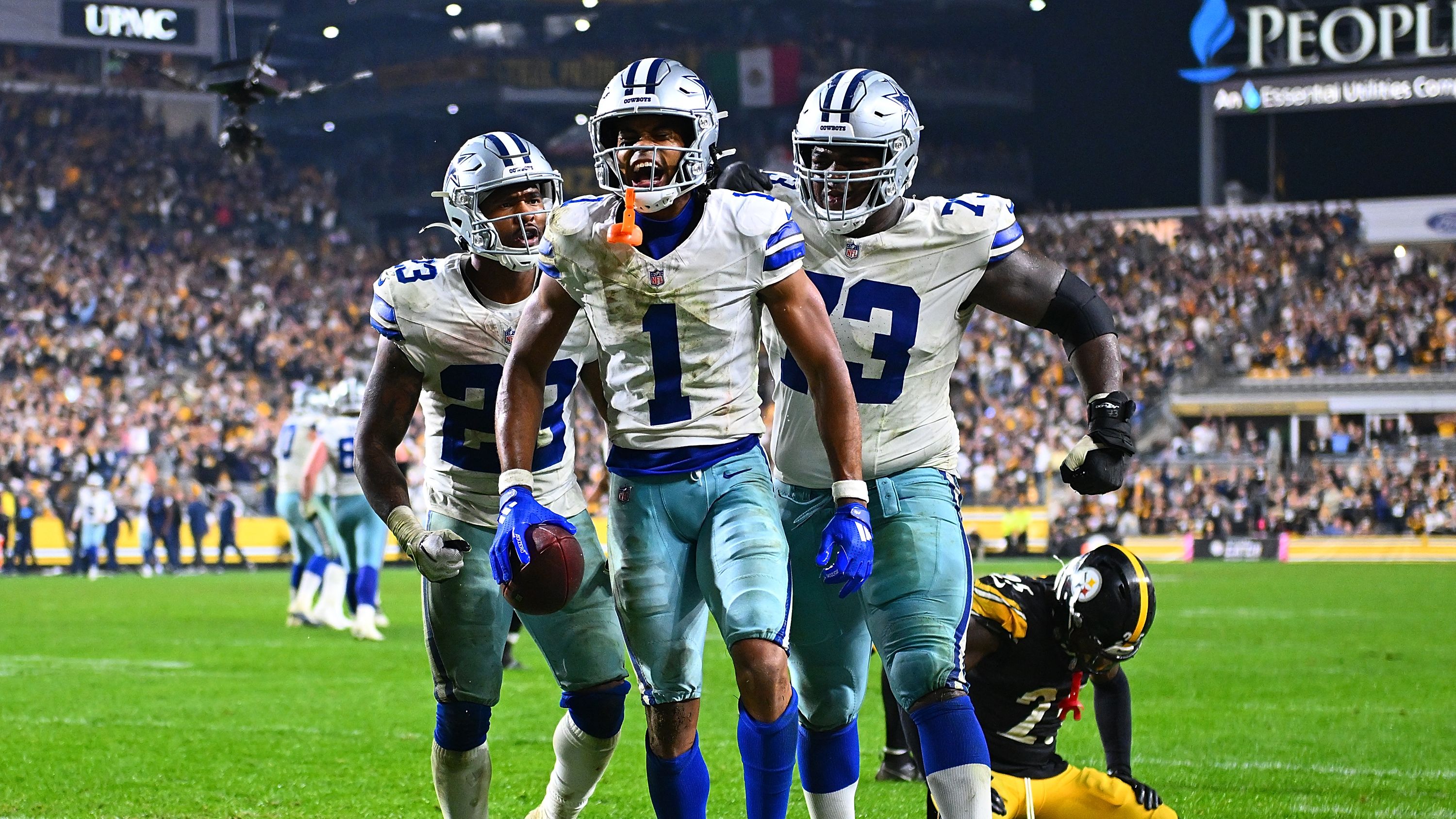 Dallas Cowboys v Pittsburgh Steelers