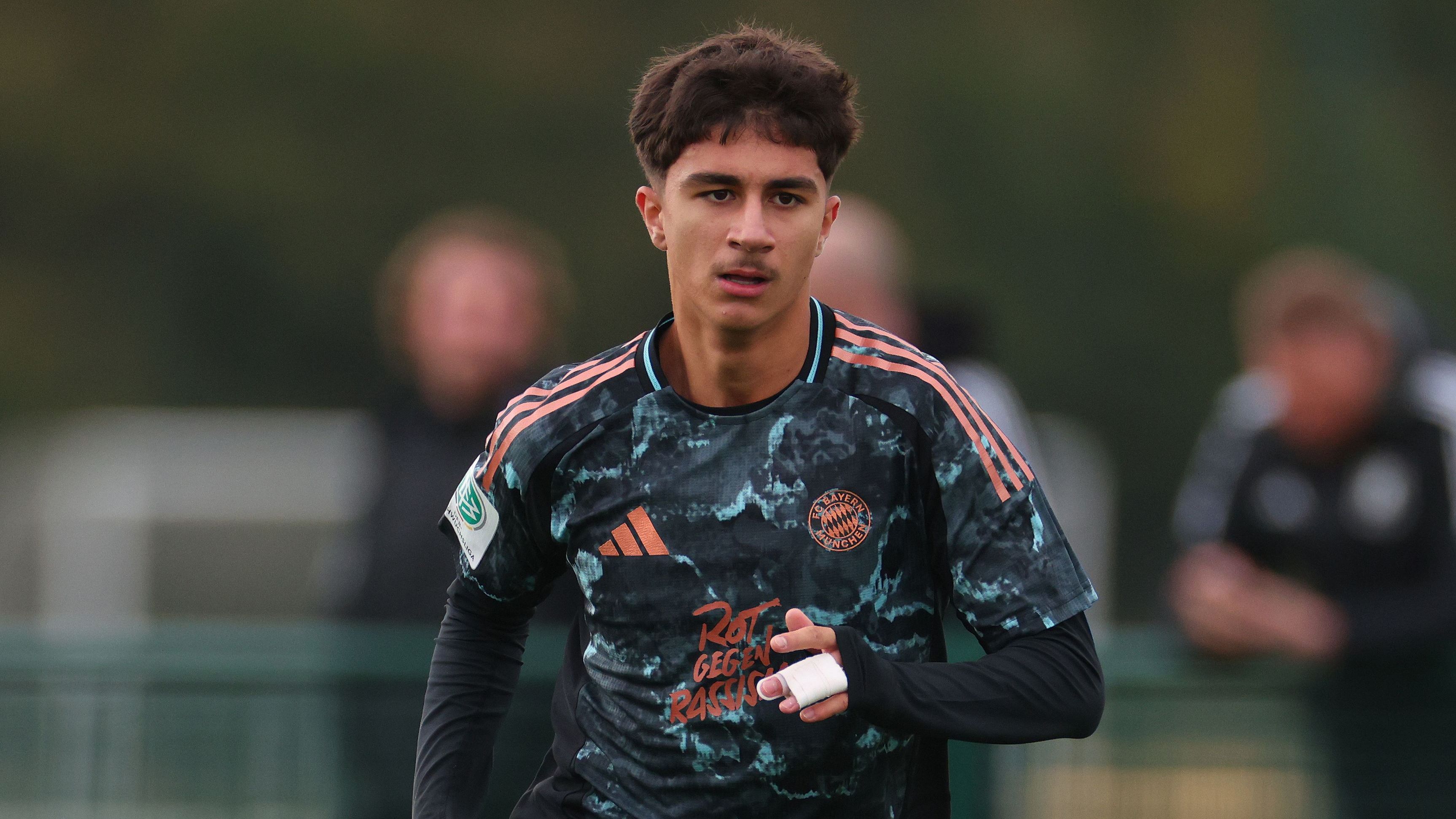 Aston Villa v Bayern München - UEFA Youth League 2024/25