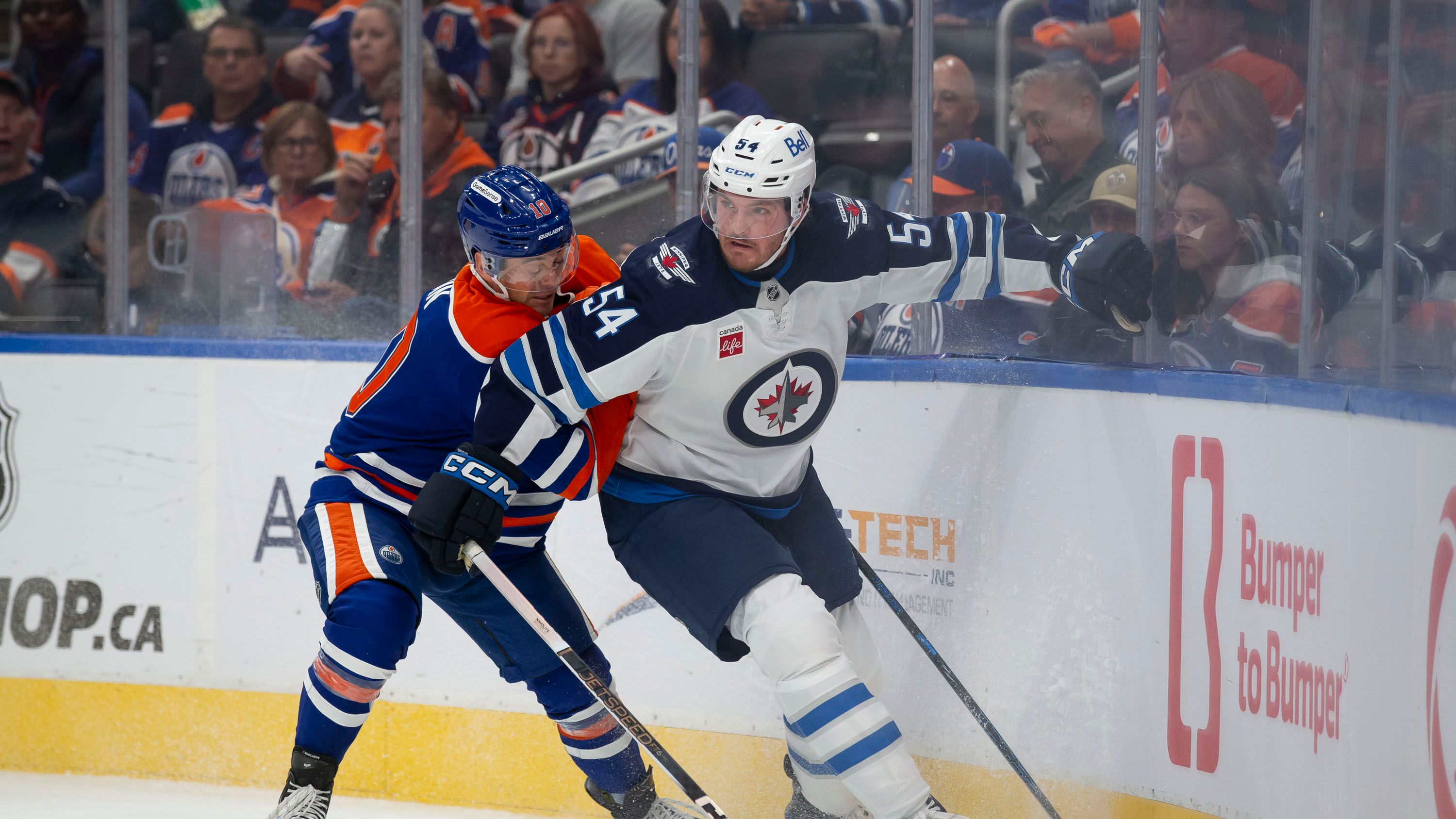 Winnipeg Jets v Edmonton Oilers