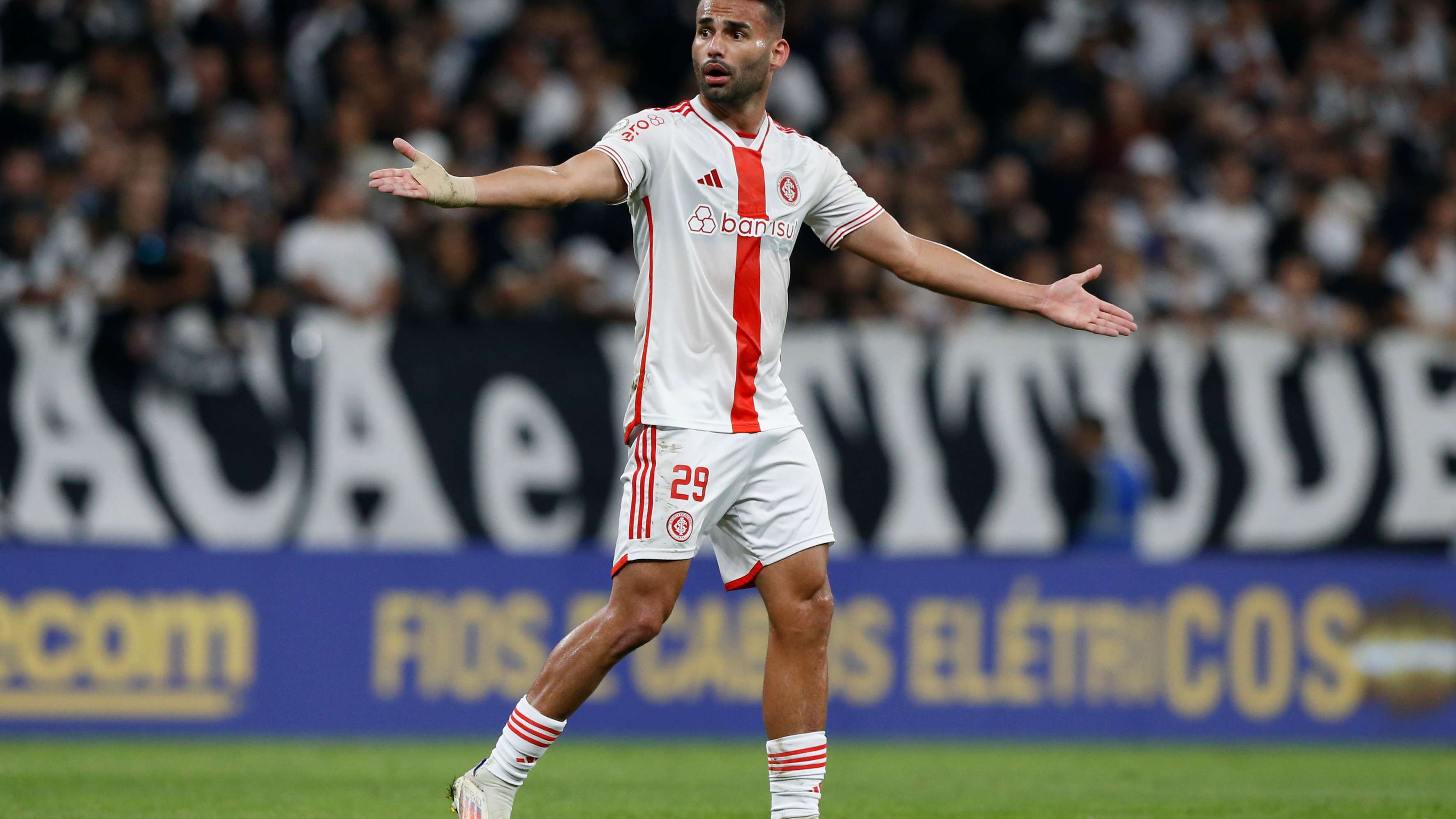 Corinthians v Internacional - Brasileirao 2024