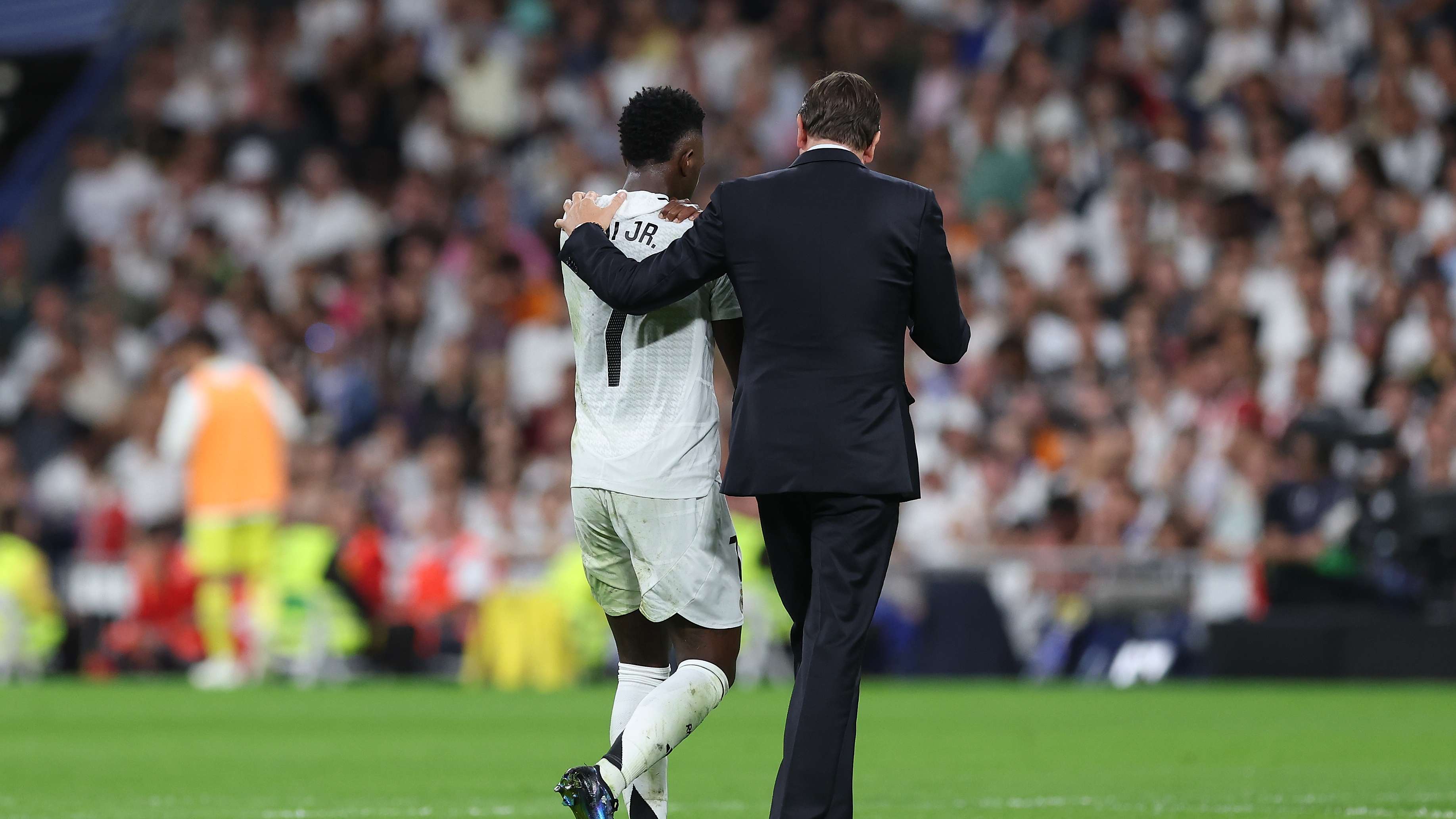 Real Madrid CF v Villarreal CF - La Liga EA Sports