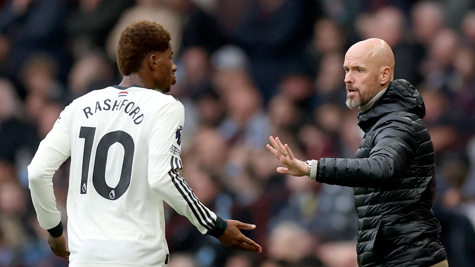 Aston Villa FC v Manchester United FC - Premier League