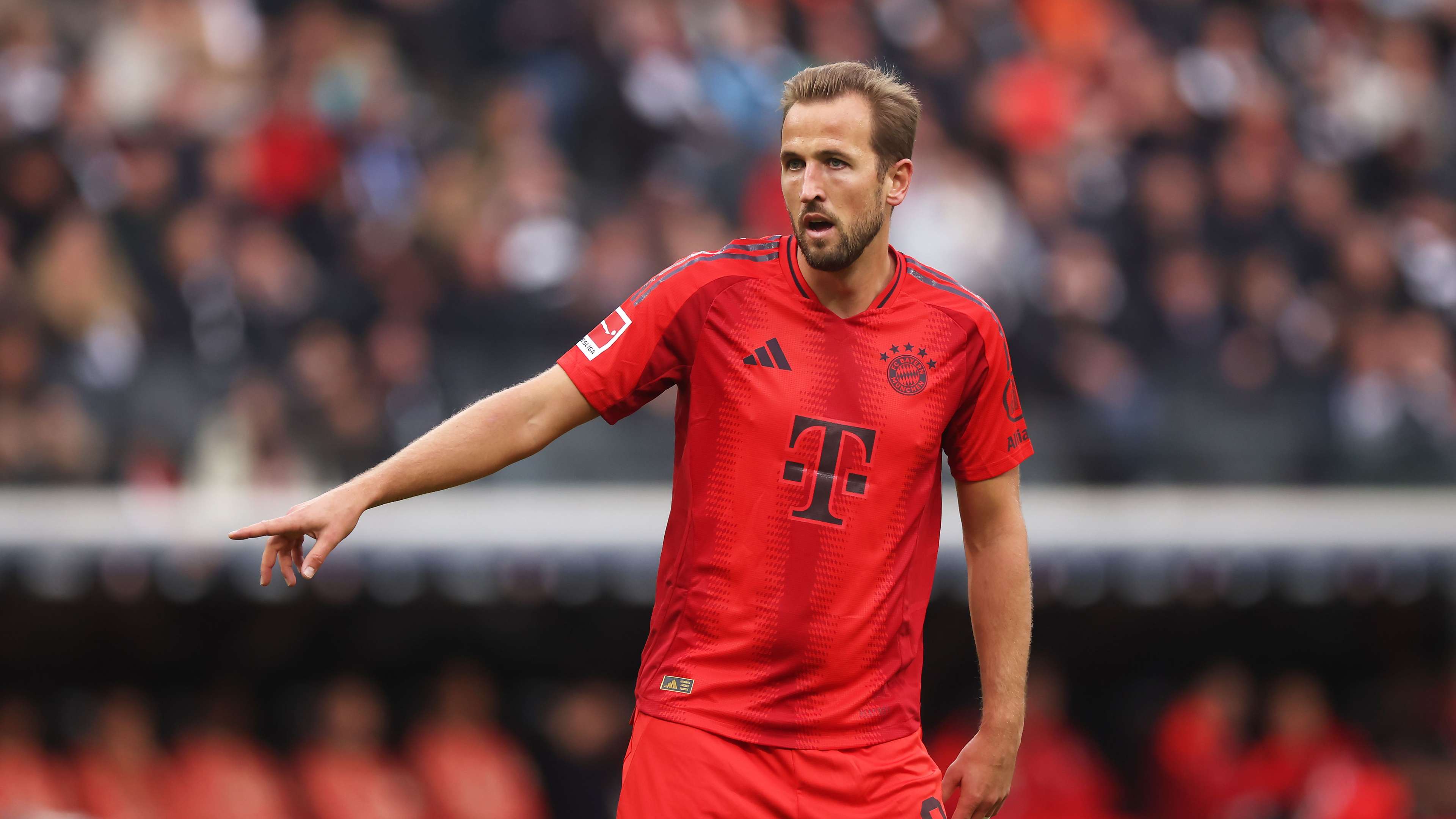 Eintracht Frankfurt v FC Bayern München - Bundesliga