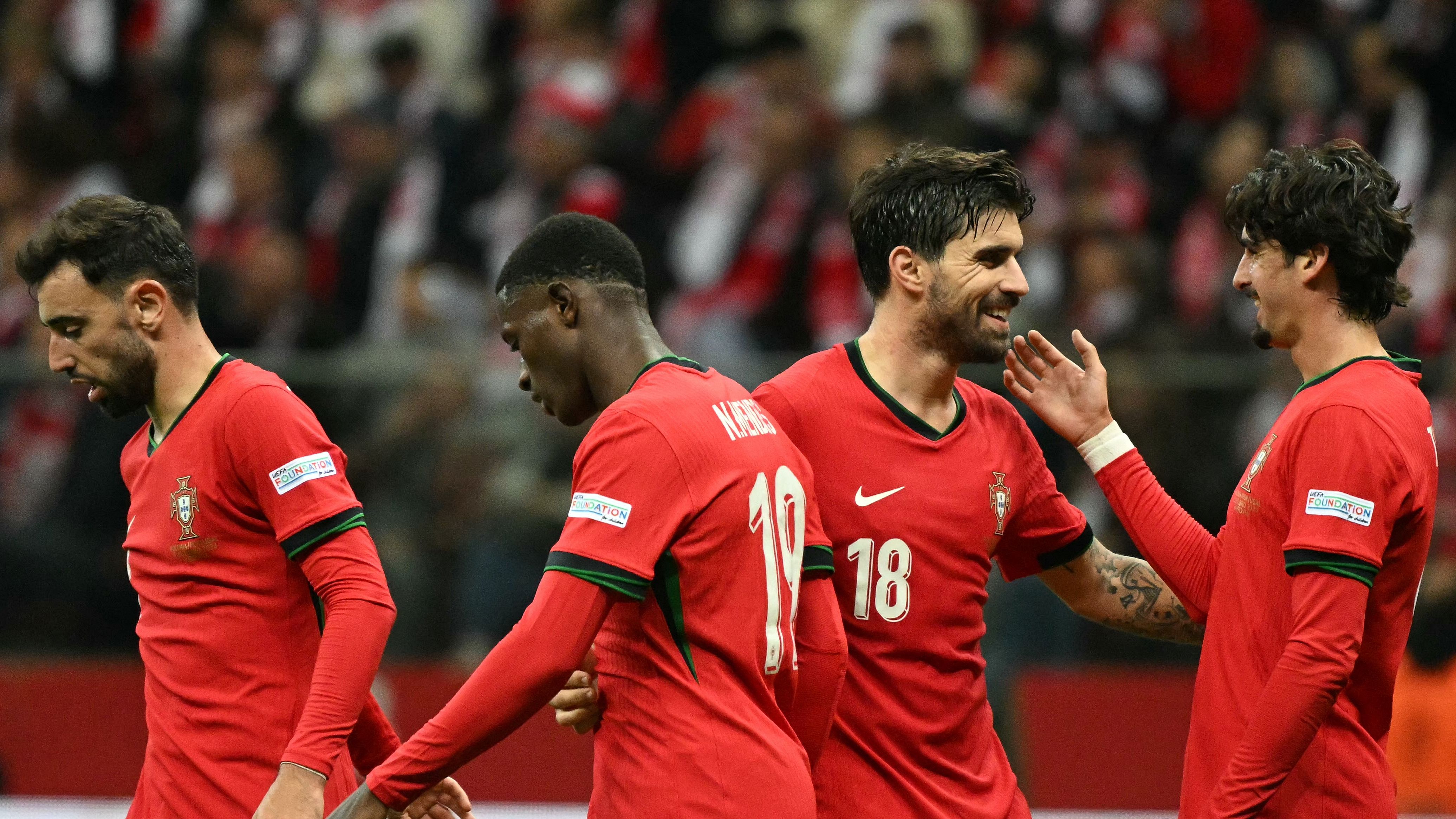 FBL-EUR-NATIONS-POL-POR