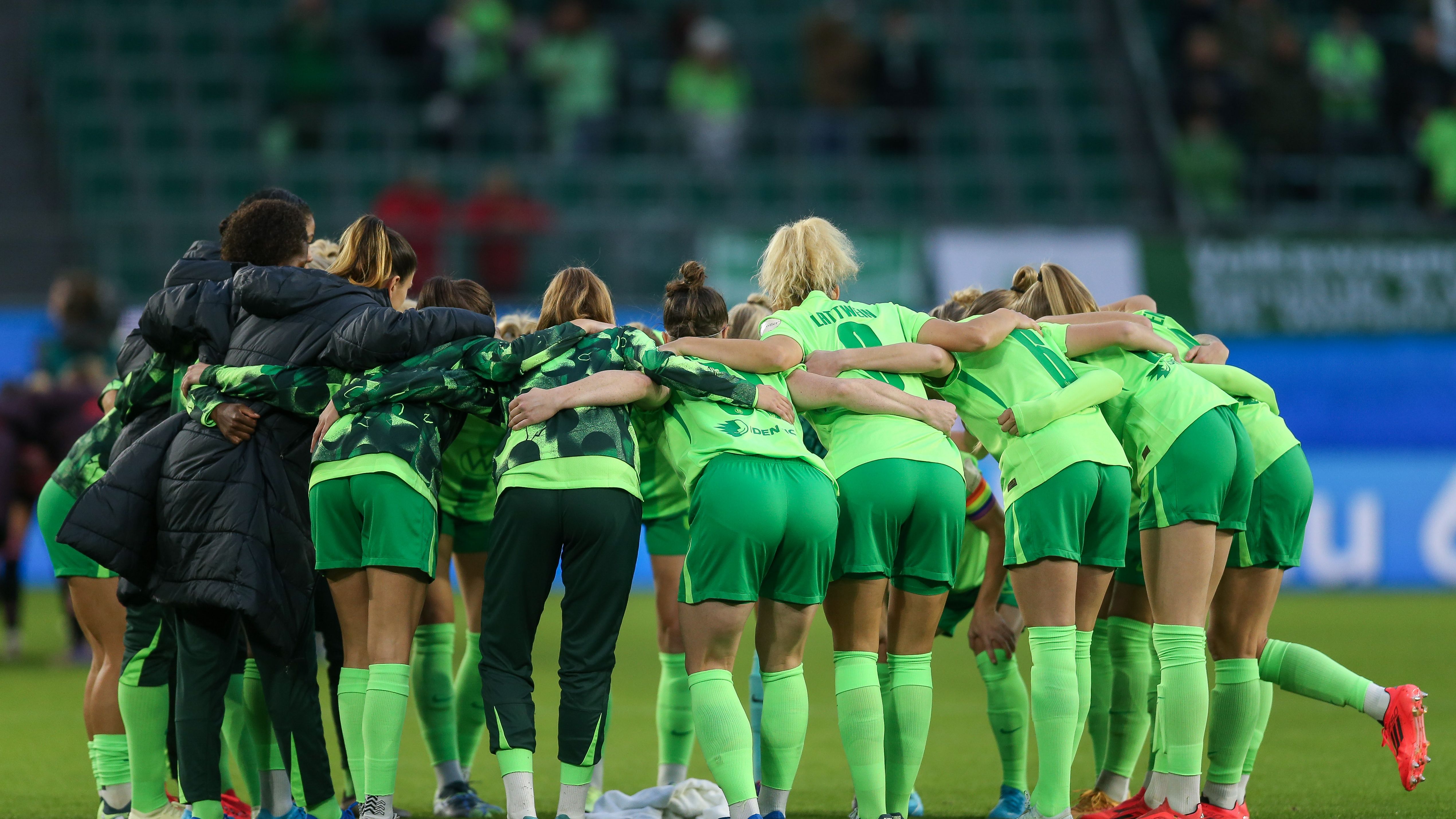 VfL Wolfsburg v FC Bayern München - Google Pixel Frauen Bundesliga