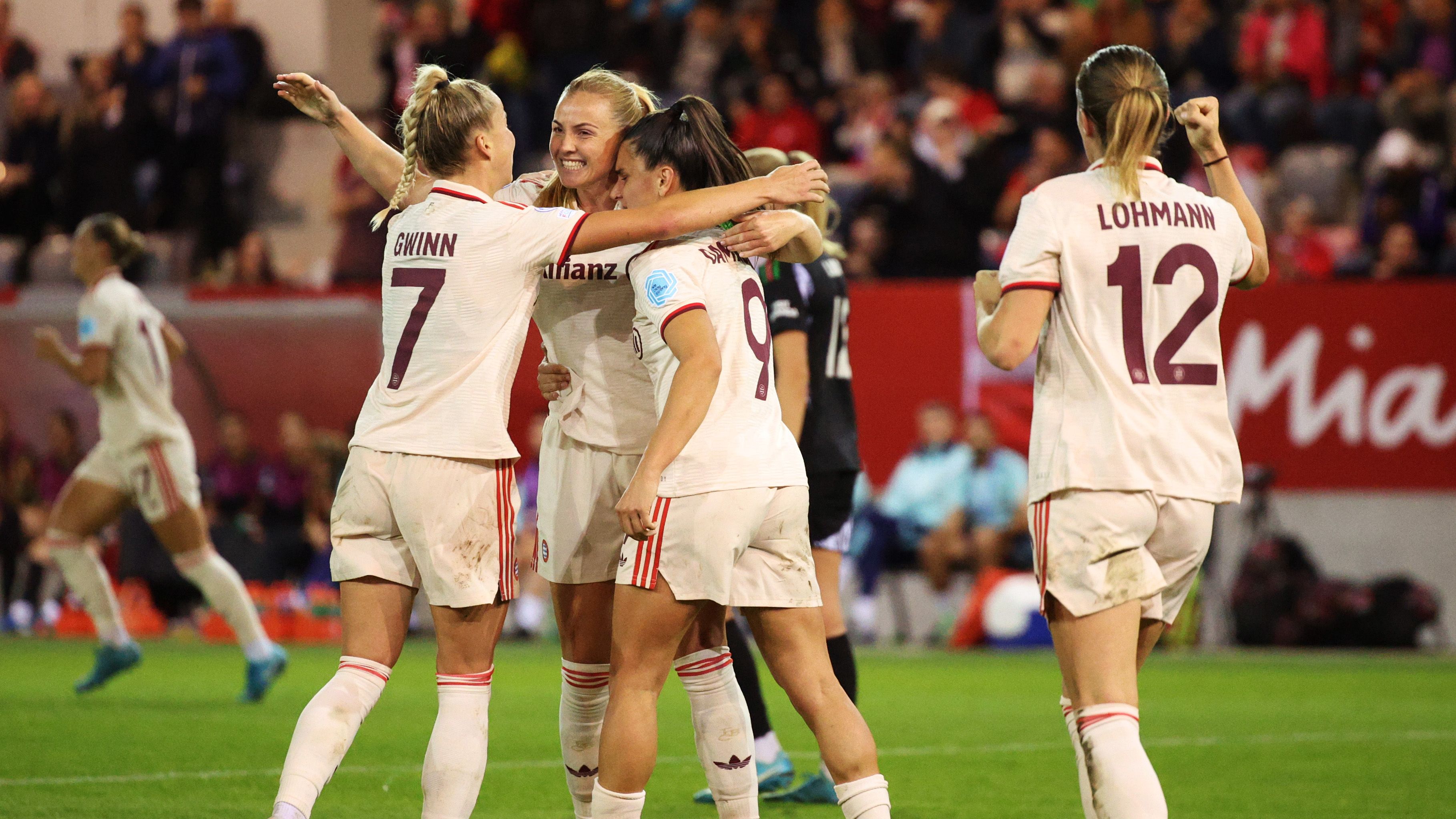 FC Bayern München v Arsenal FC - UEFA Women's Champions League 2024/25 Group Stage MD1