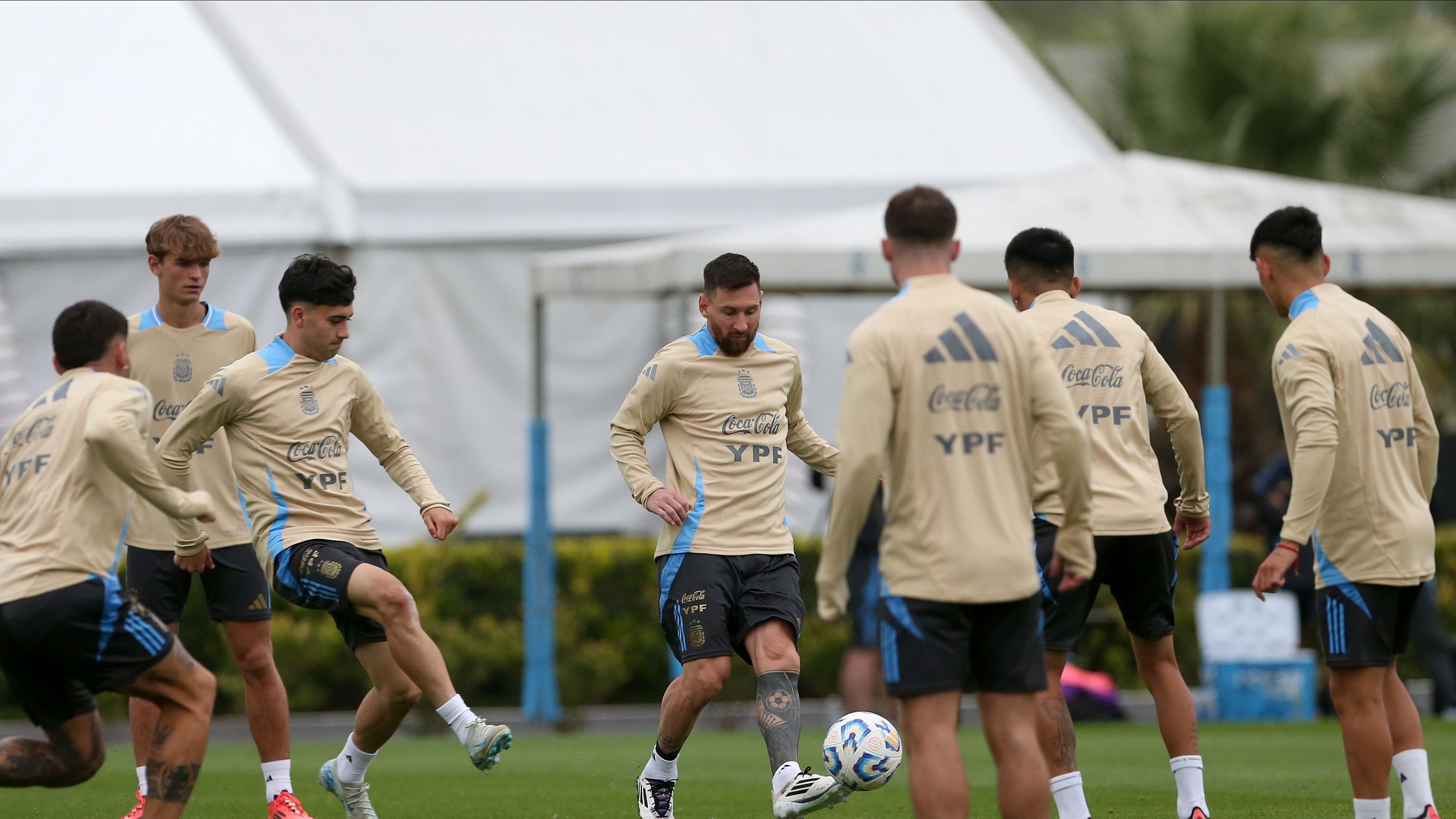 Argentina Press Conference & Training Session
